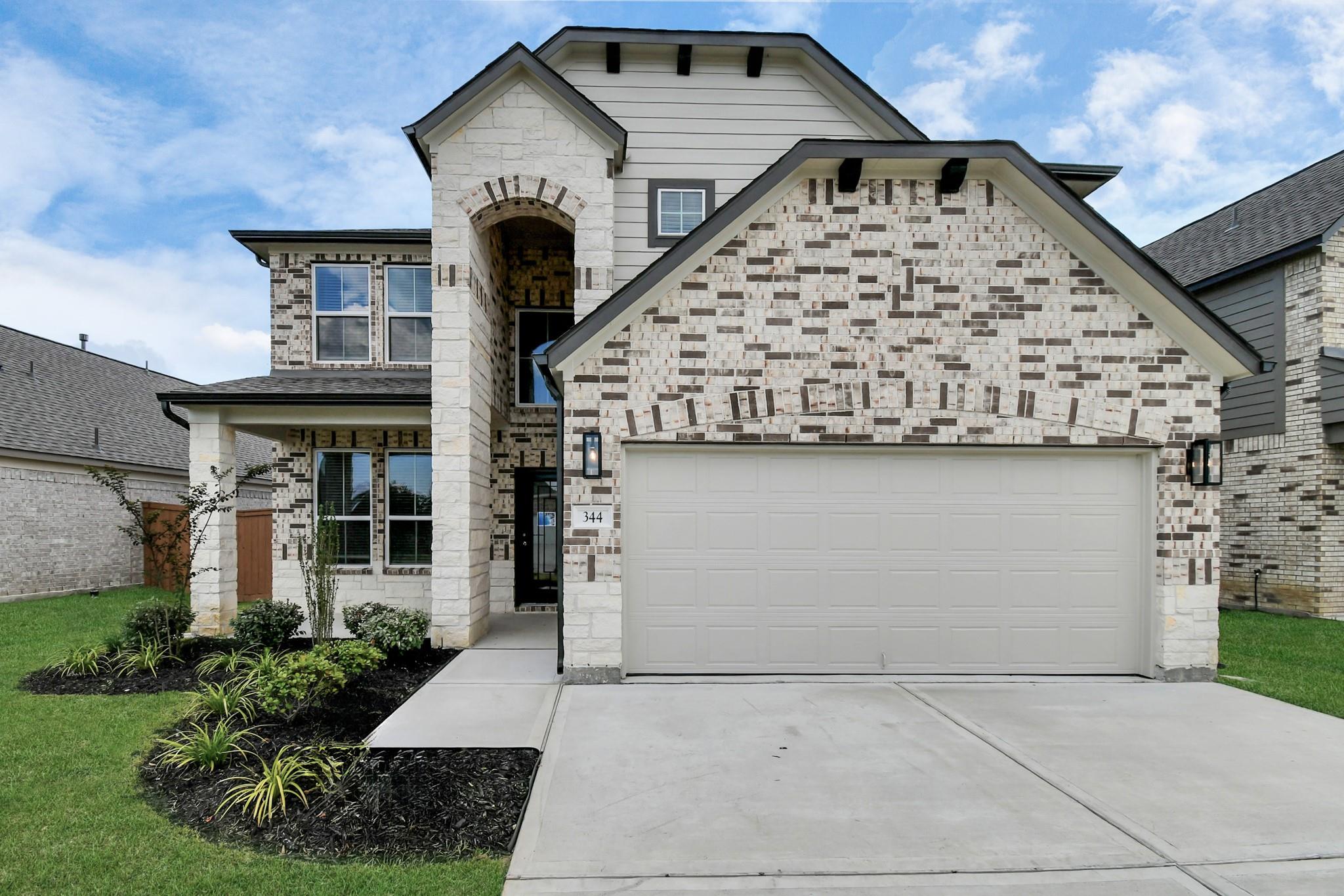 344 Ice Shore Trail