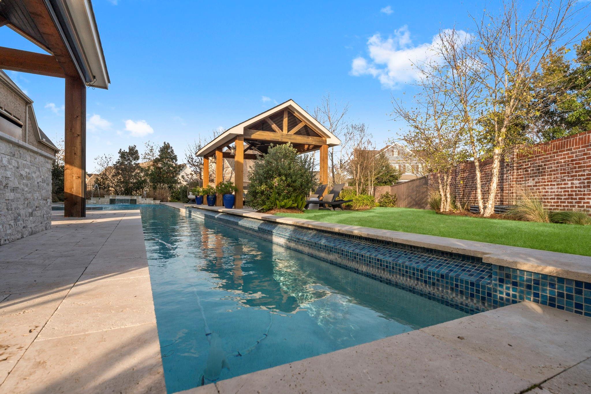 2203 Flameleaf Court