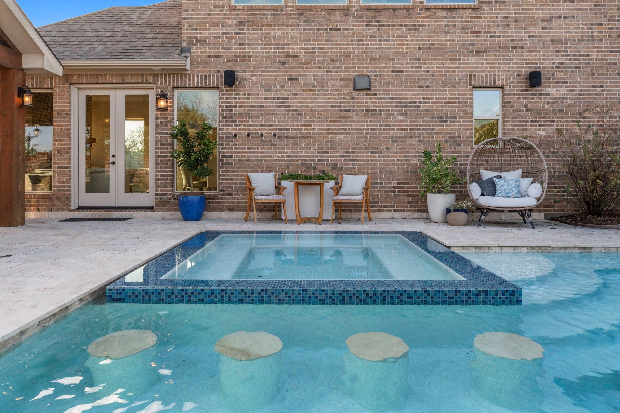 2203 Flameleaf Court