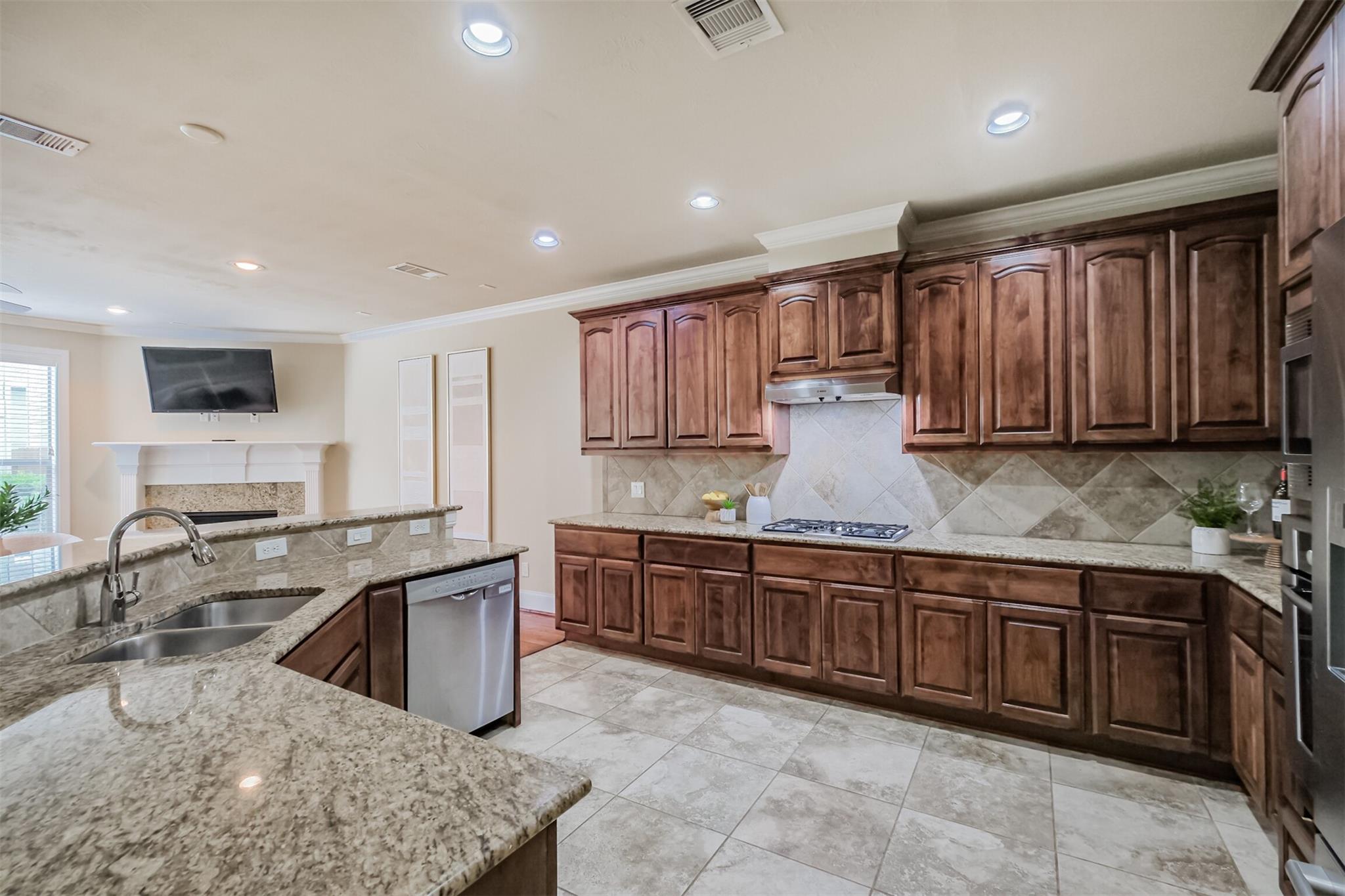 231 W 26th Street