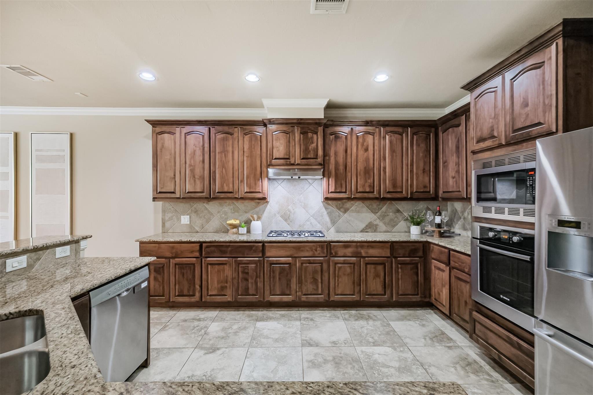 231 W 26th Street