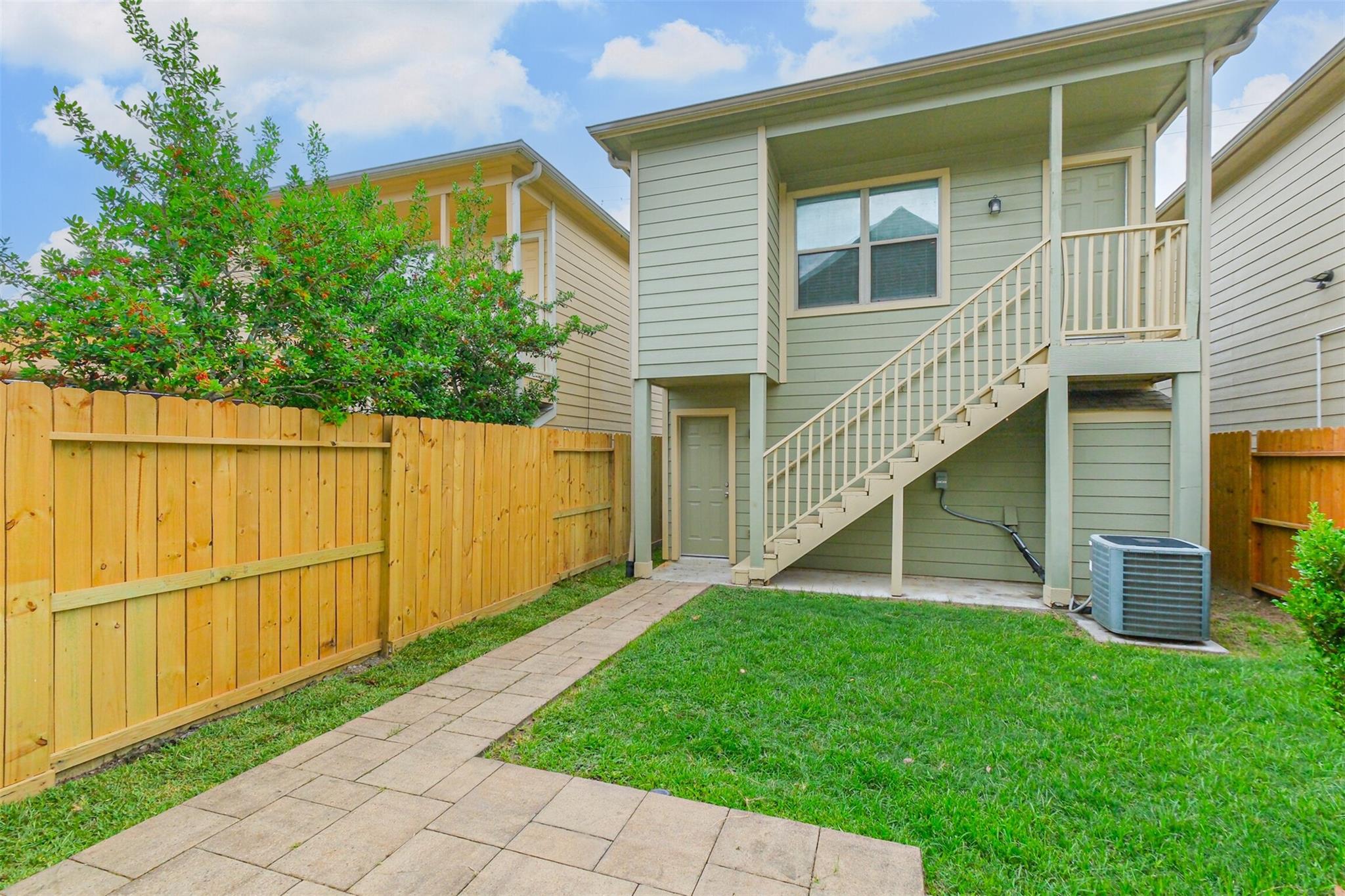 231 W 26th Street