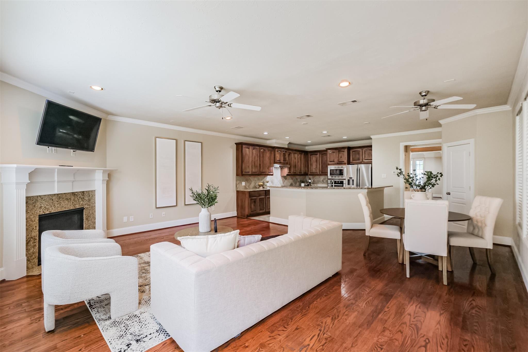 231 W 26th Street