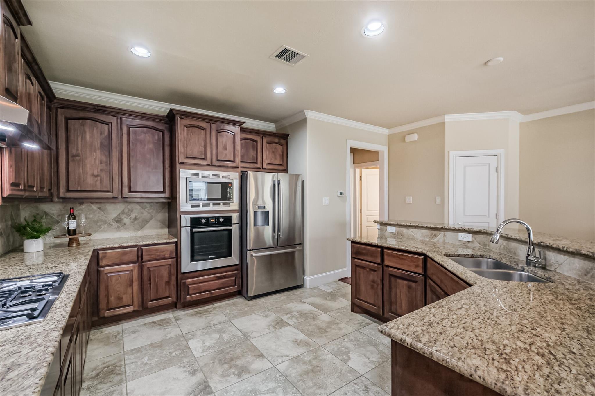 231 W 26th Street