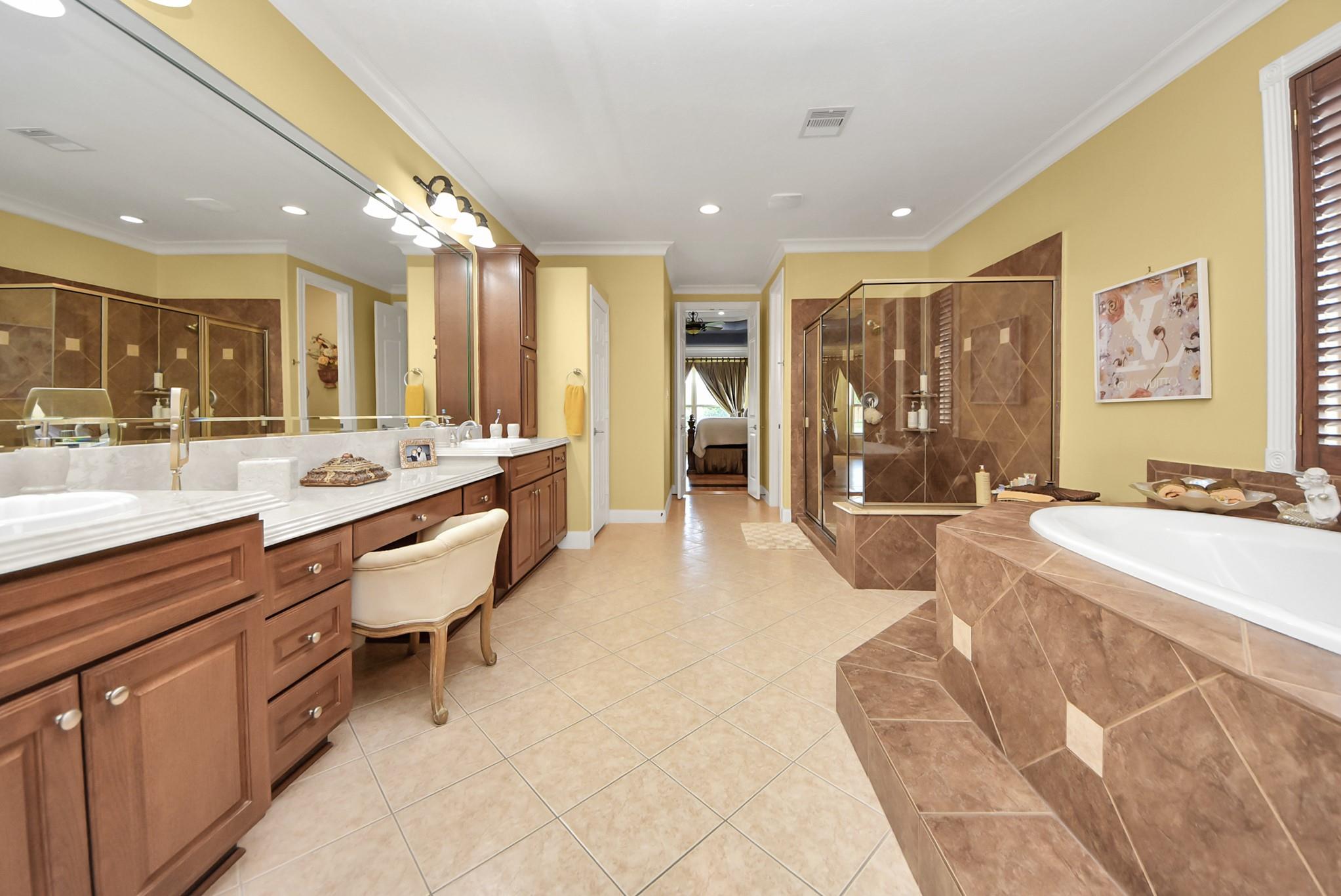 1812 Lake Landing Drive