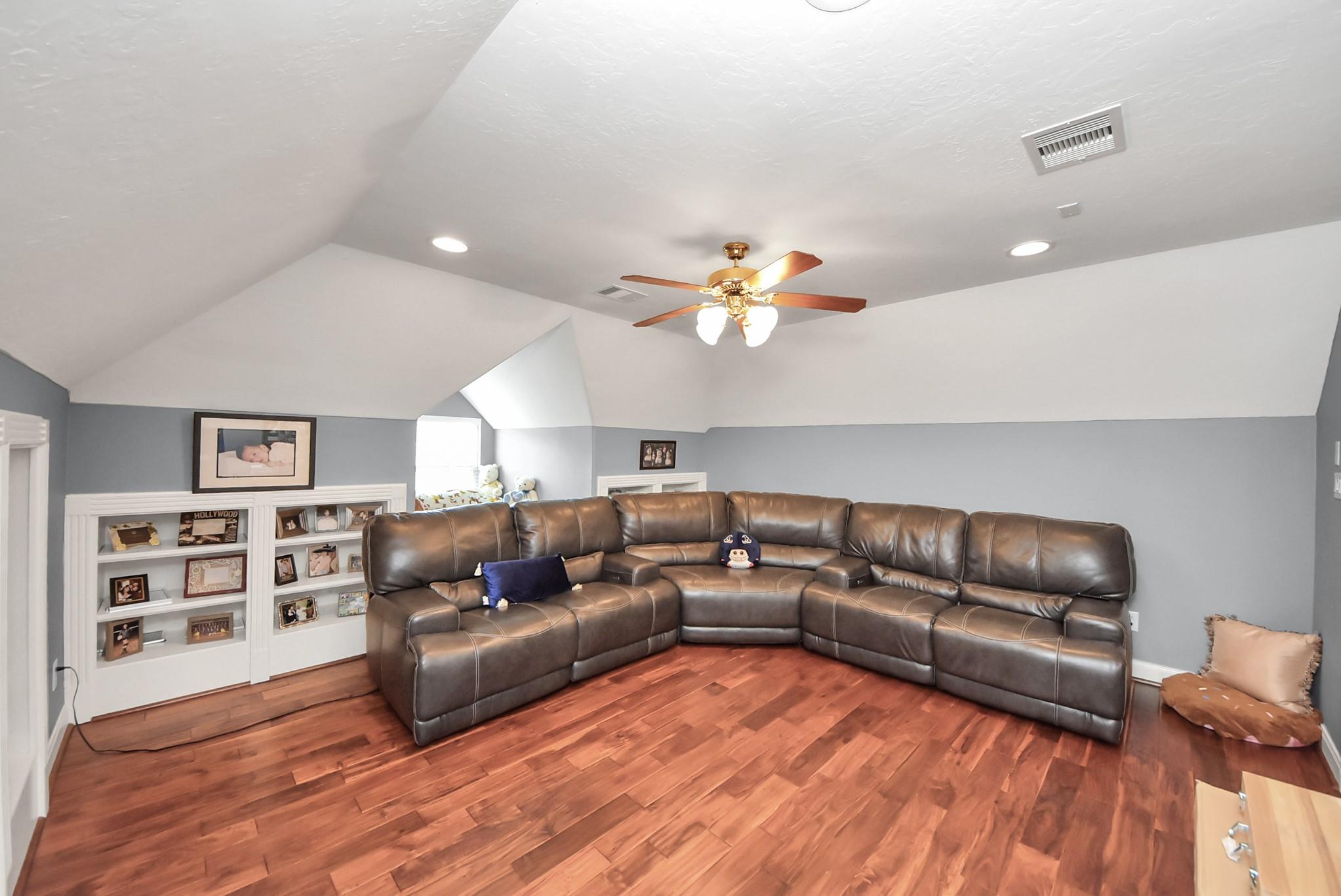 1812 Lake Landing Drive