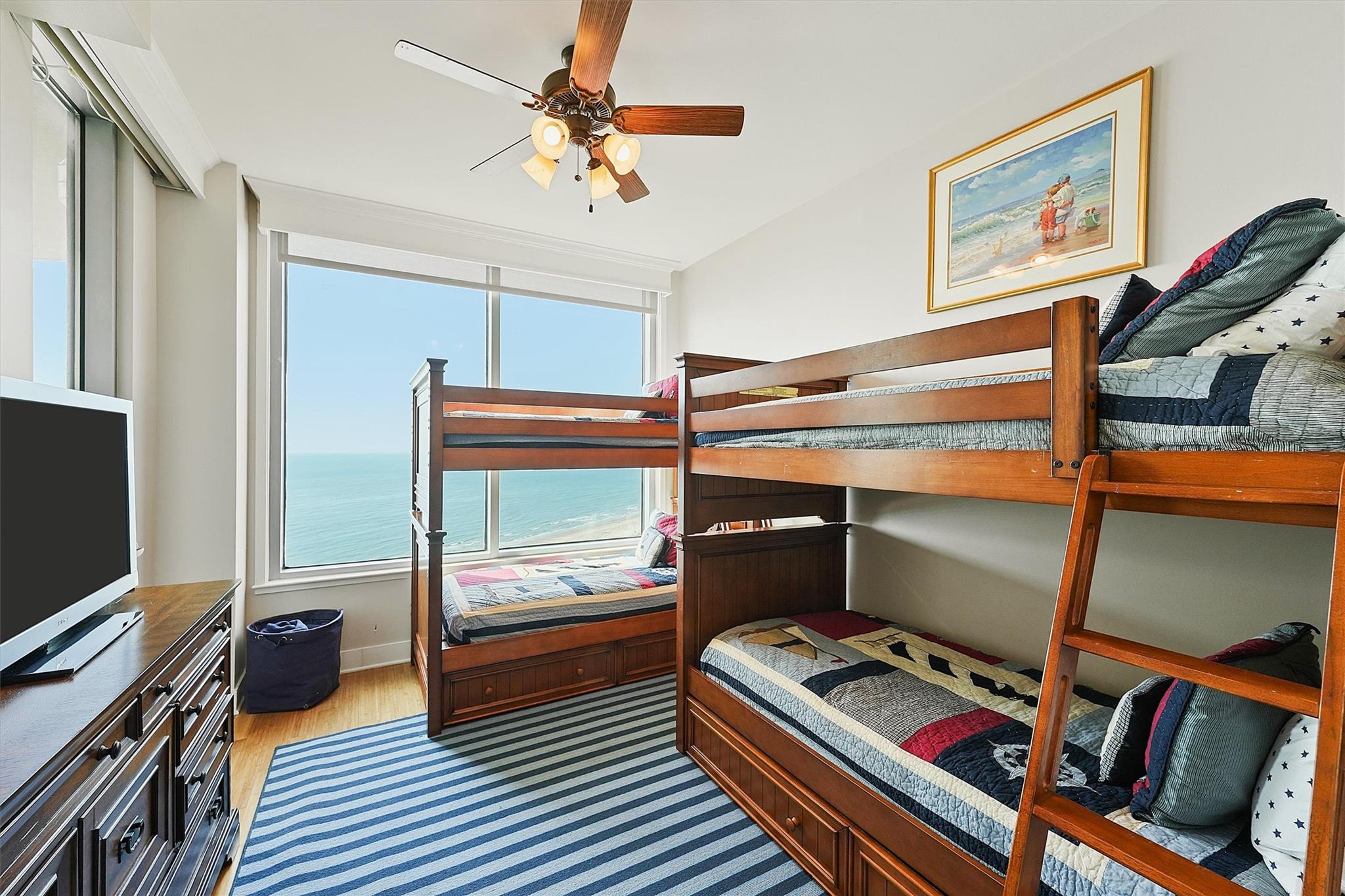 801 E Beach Drive Unit: TW2008