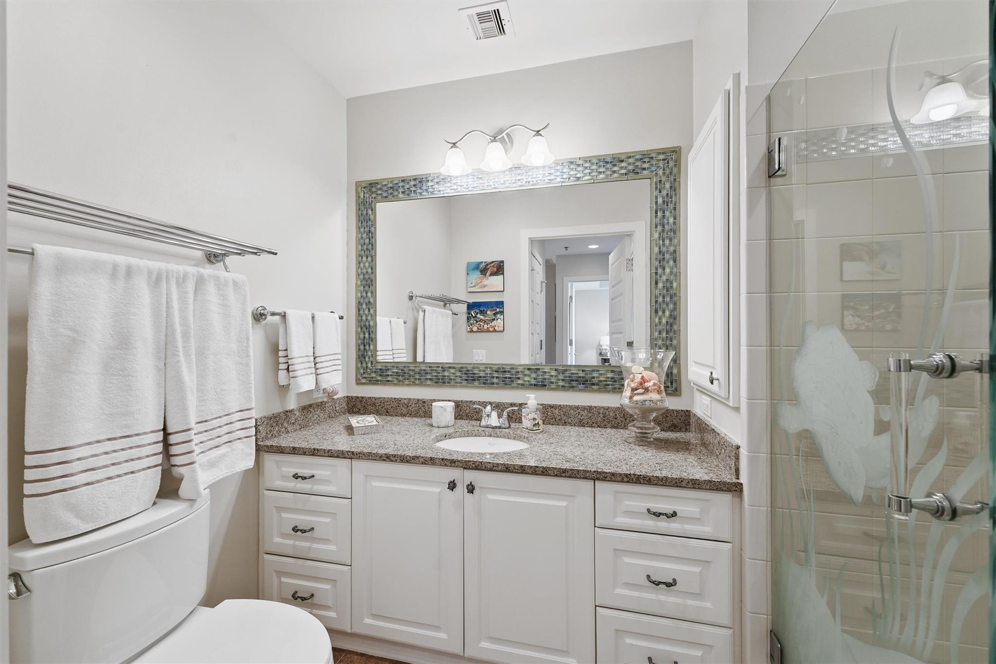 801 E Beach Drive Unit: TW2008