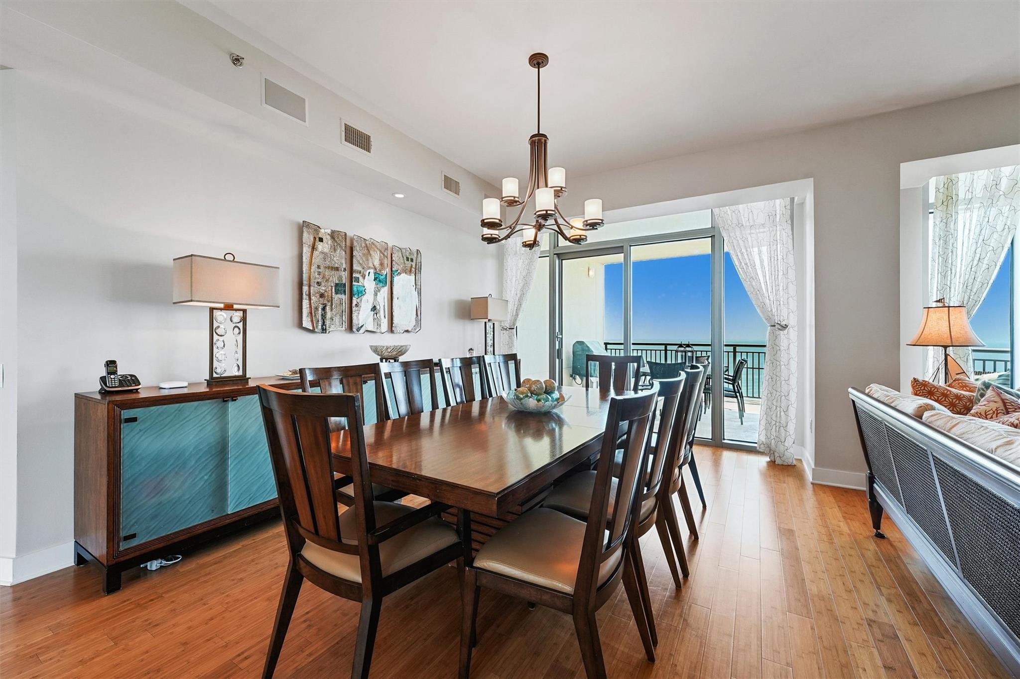 801 E Beach Drive Unit: TW2008