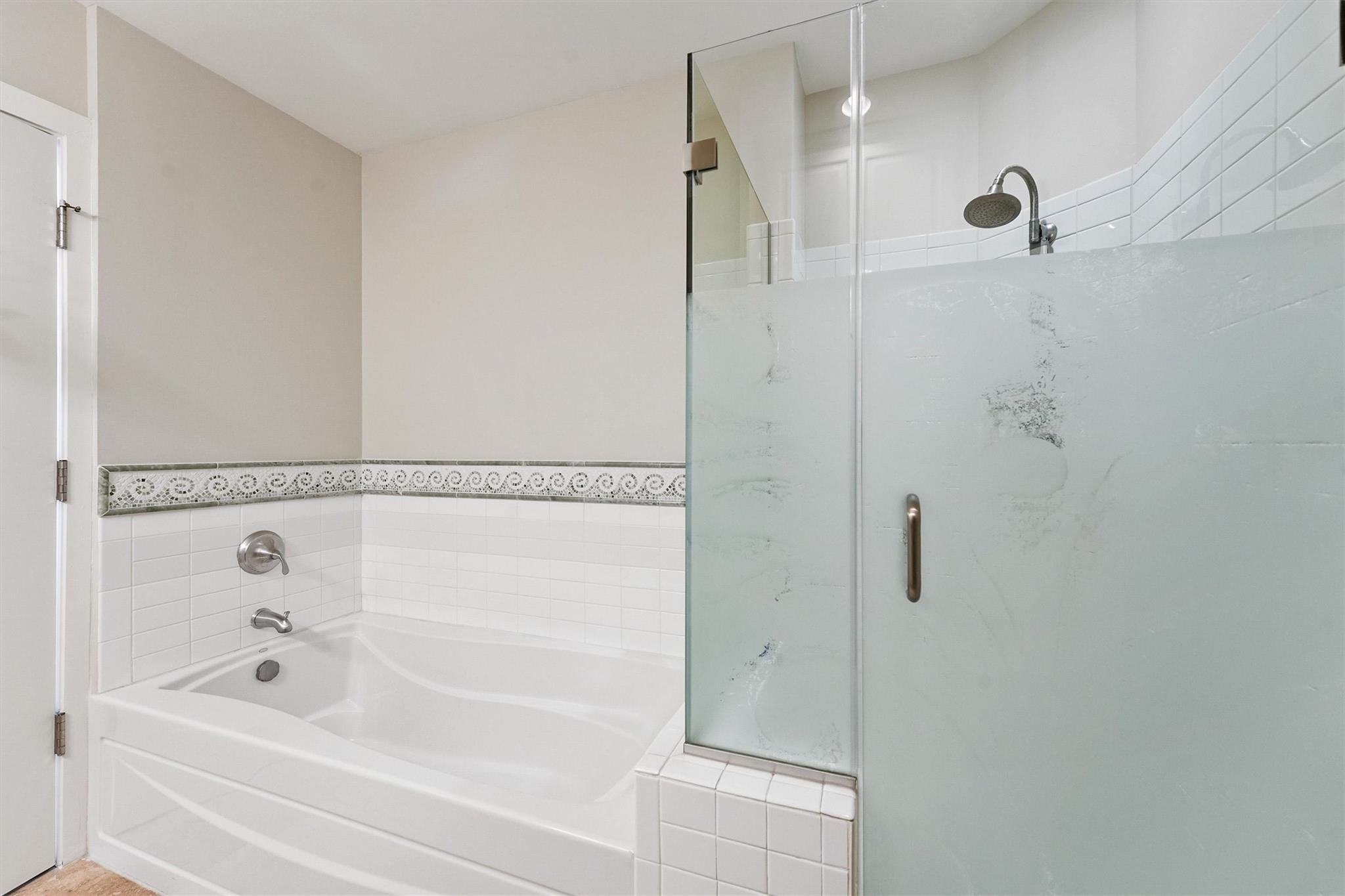 801 E Beach Drive Unit: TW2008