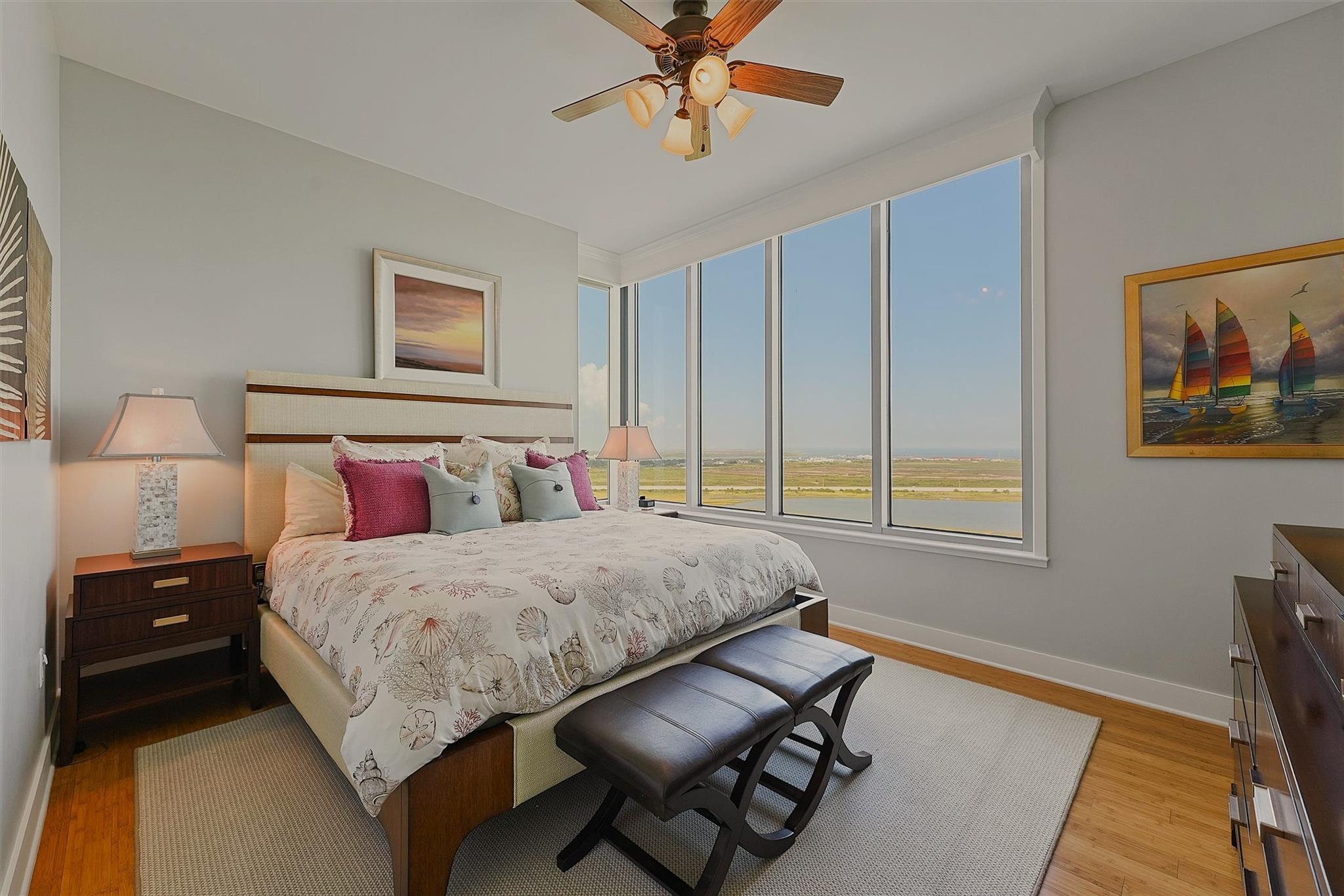 801 E Beach Drive Unit: TW2008