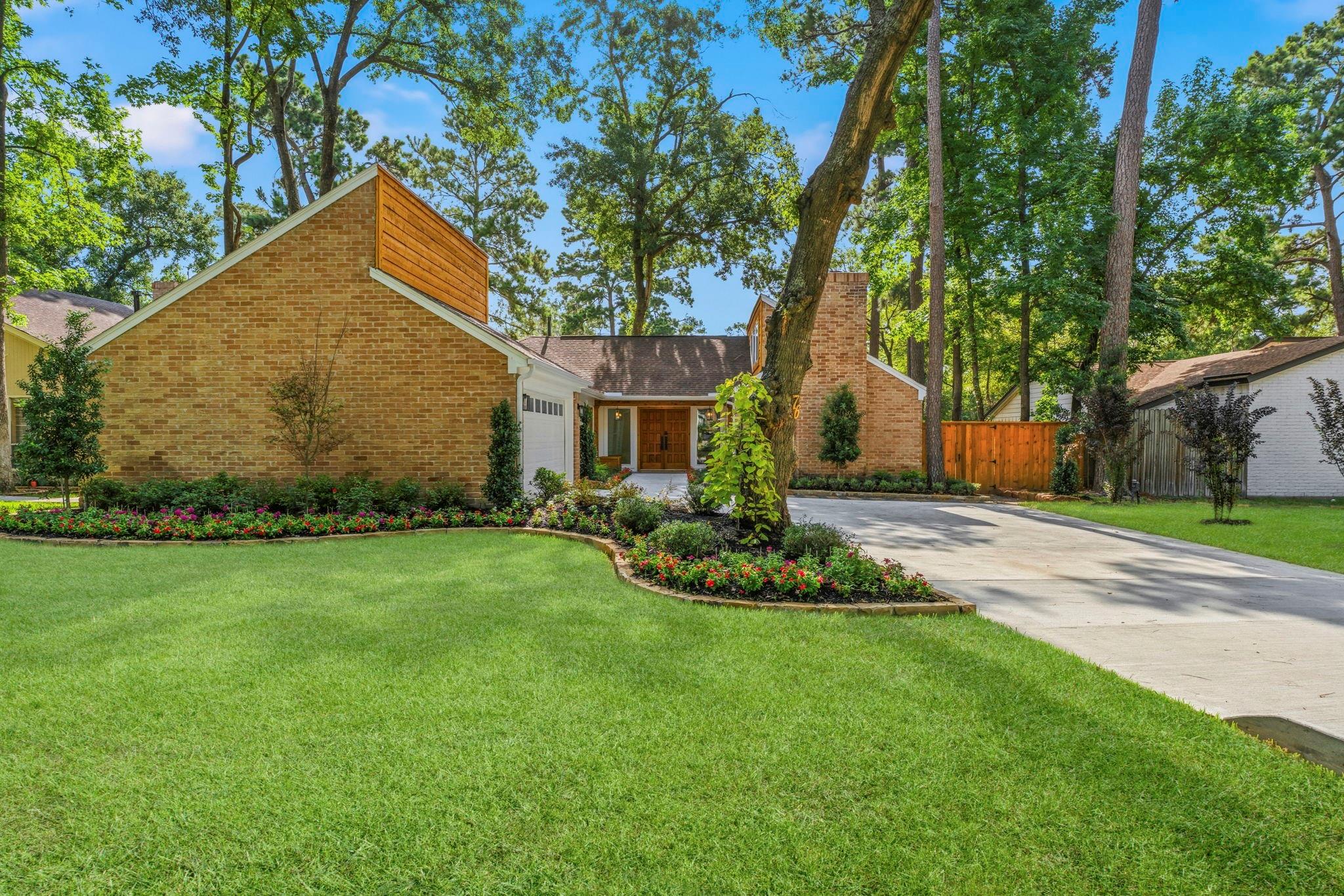 76 Woodhaven Wood Drive