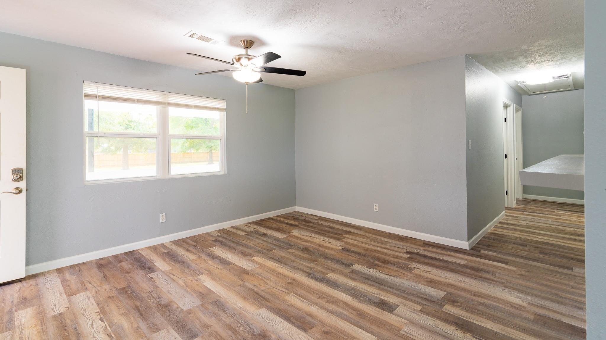 2036 County Road 3434n N