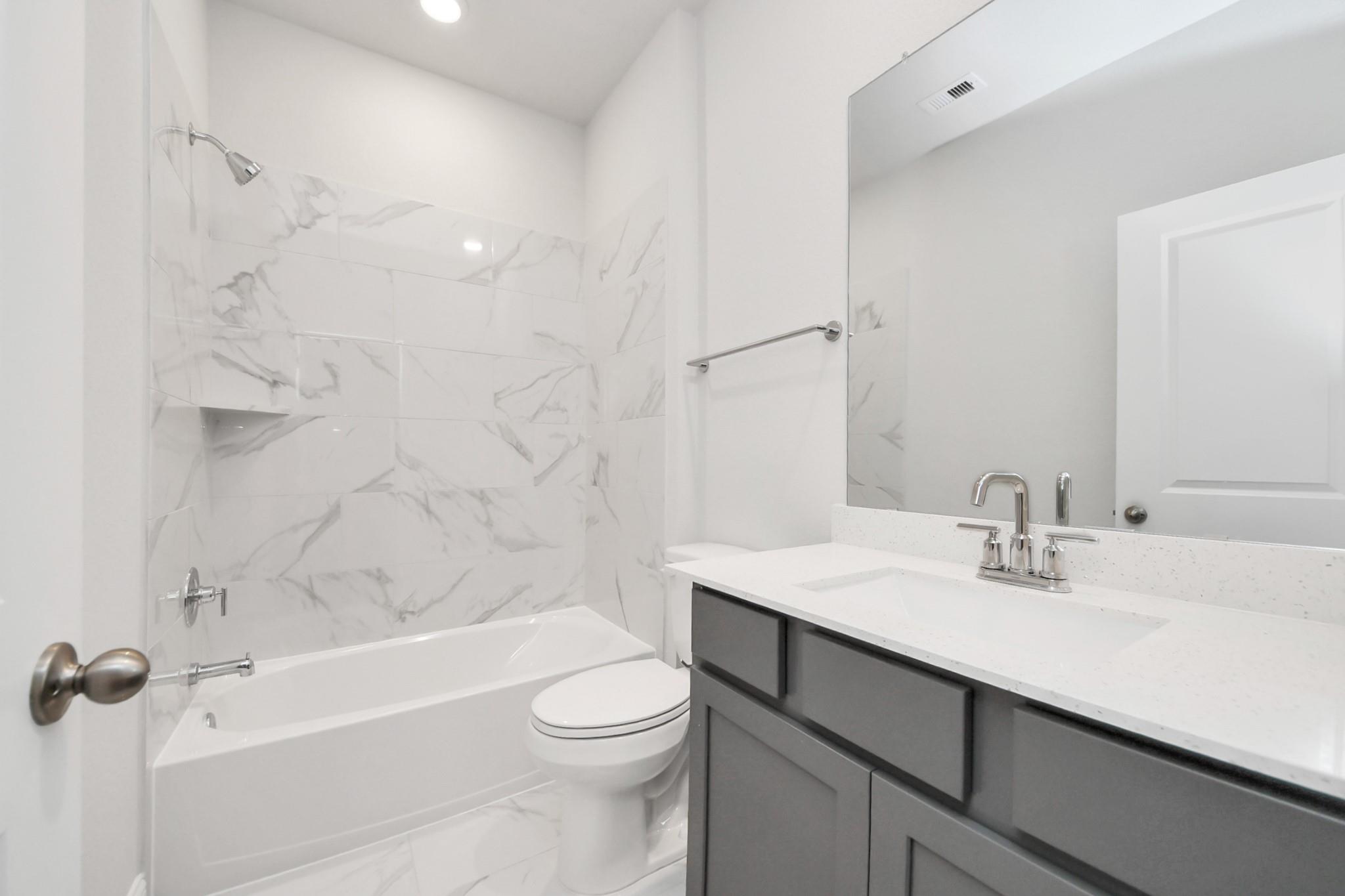 7706 Cattail Shallows Lane