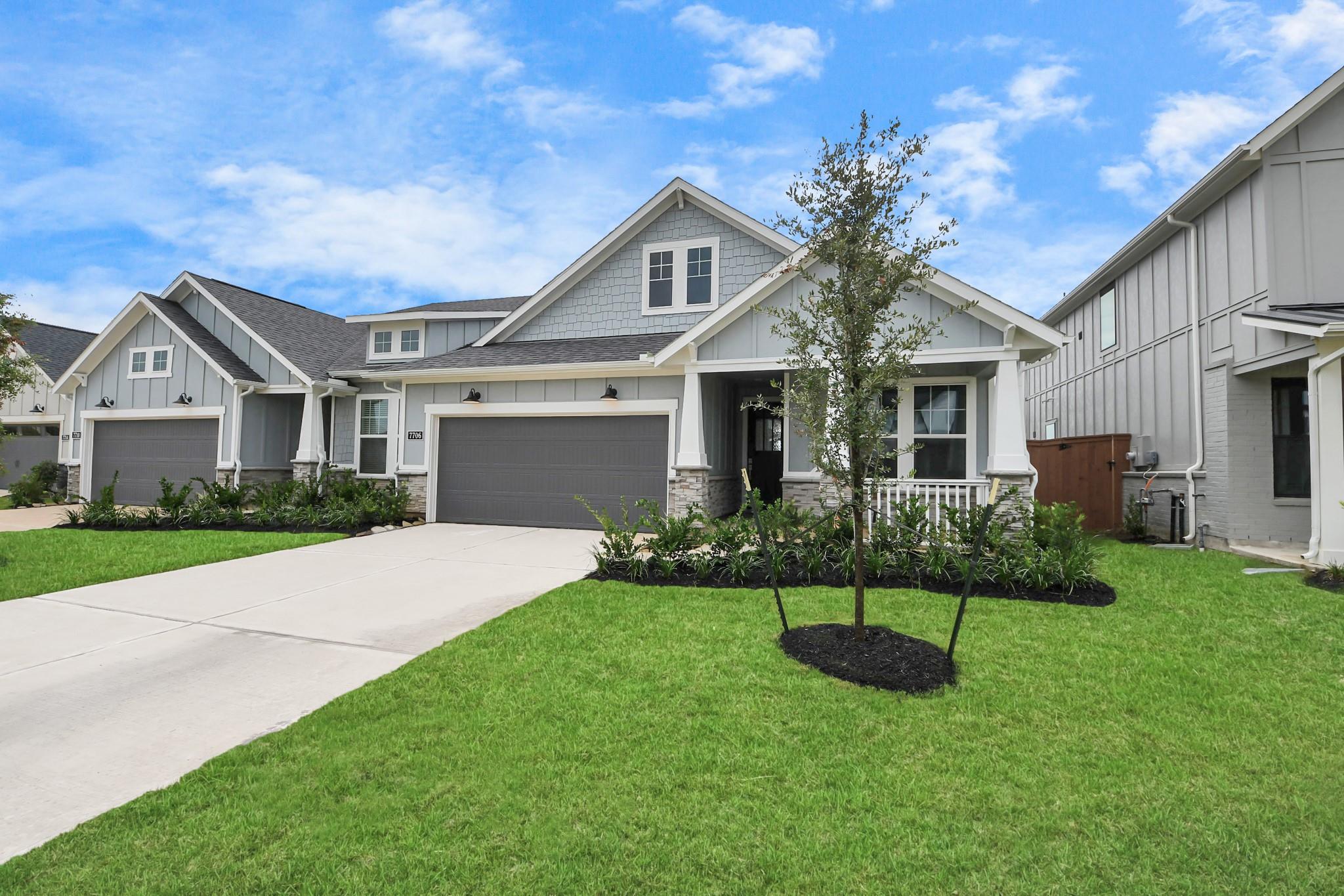 7706 Cattail Shallows Lane