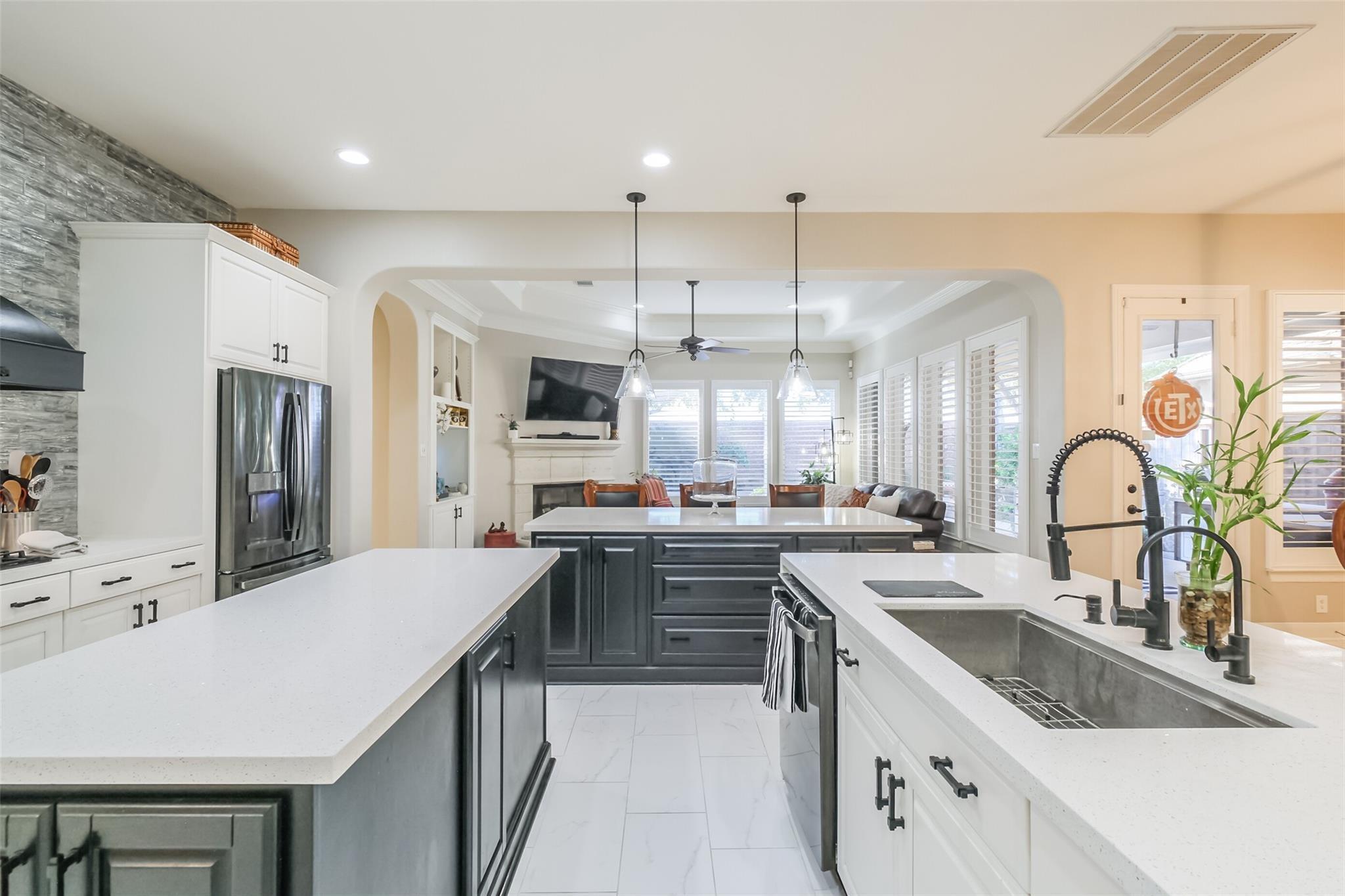 11413 Gallant Ridge Lane