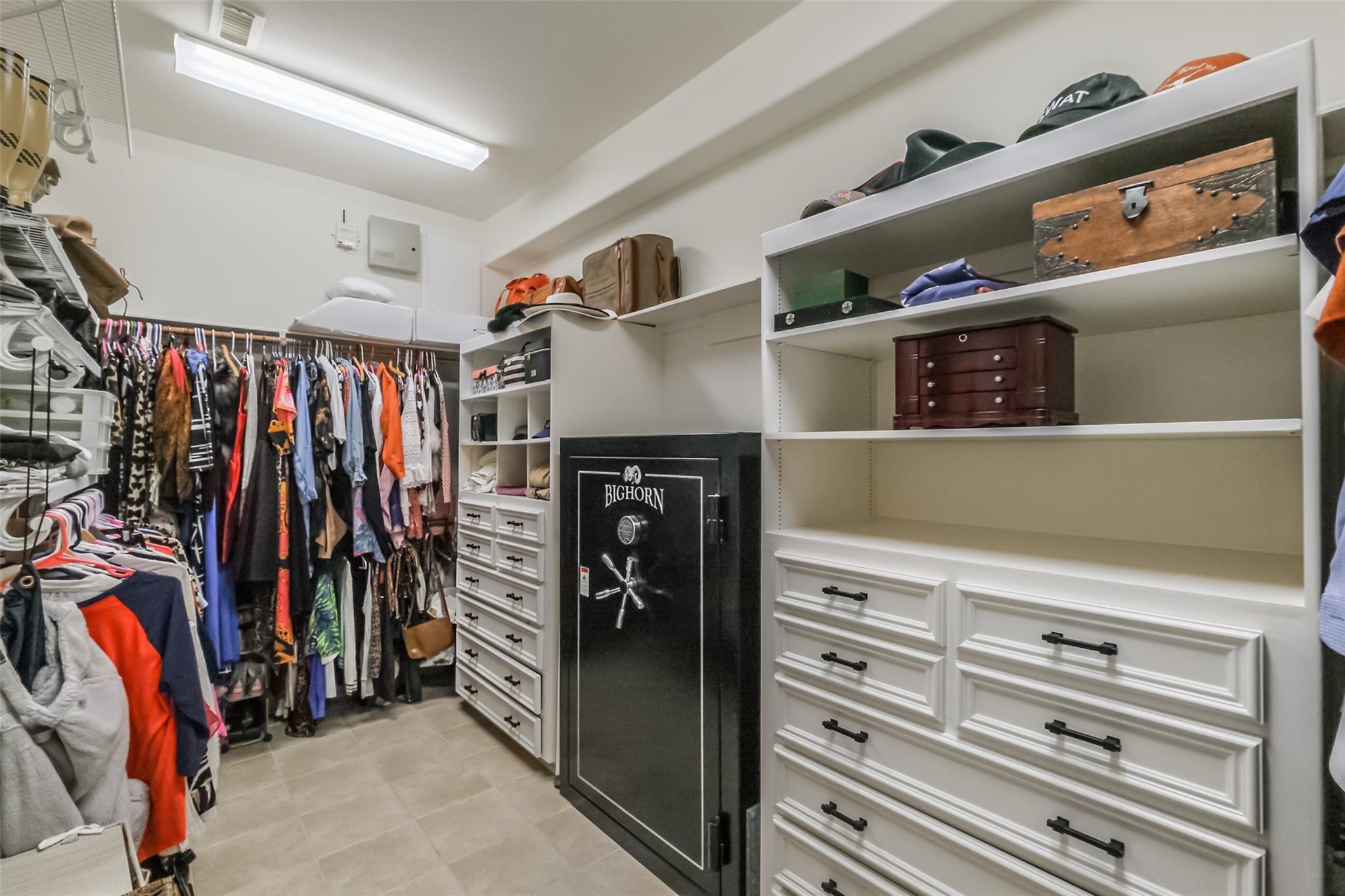 11413 Gallant Ridge Lane