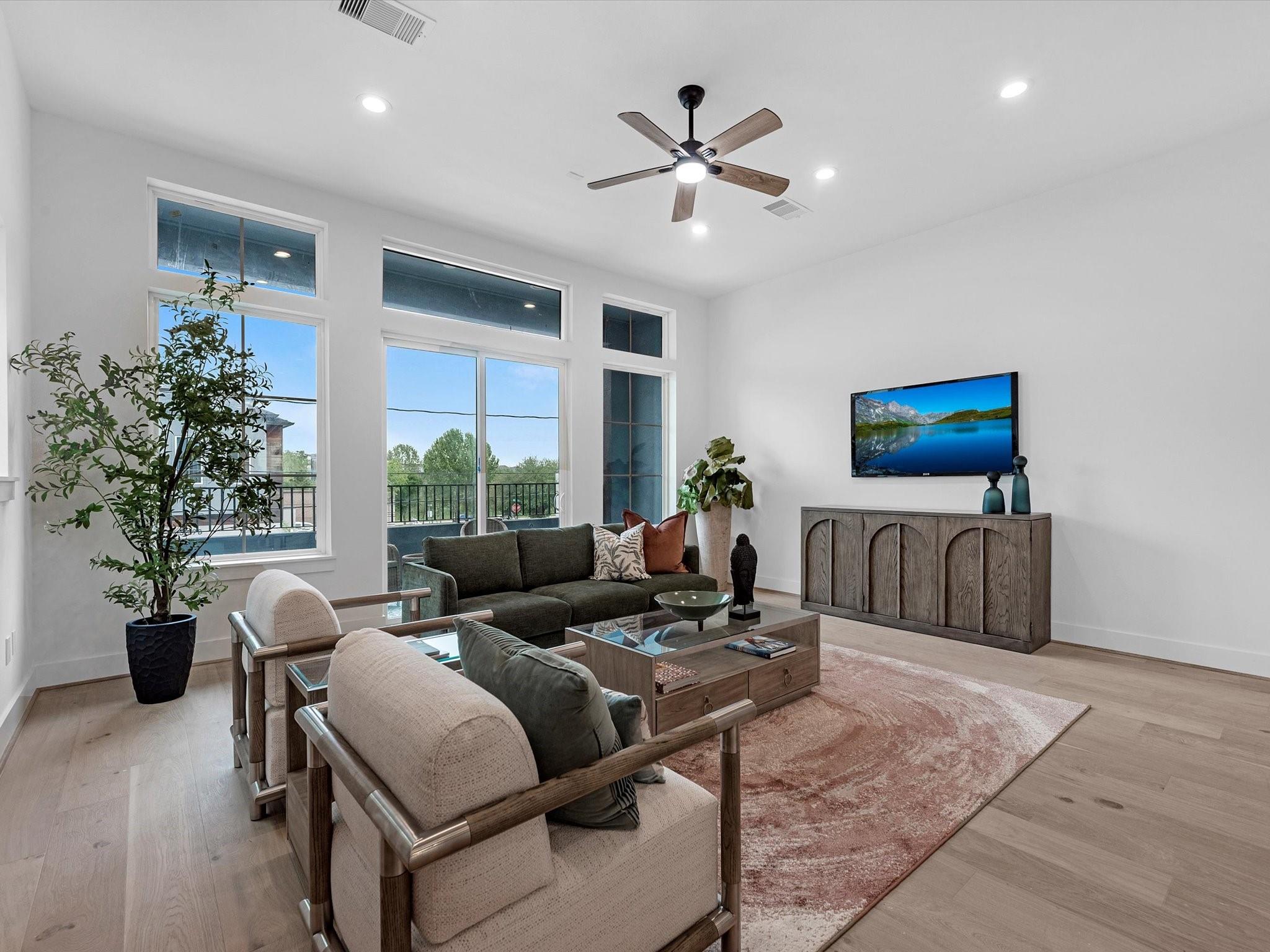 5240 Cornish # B