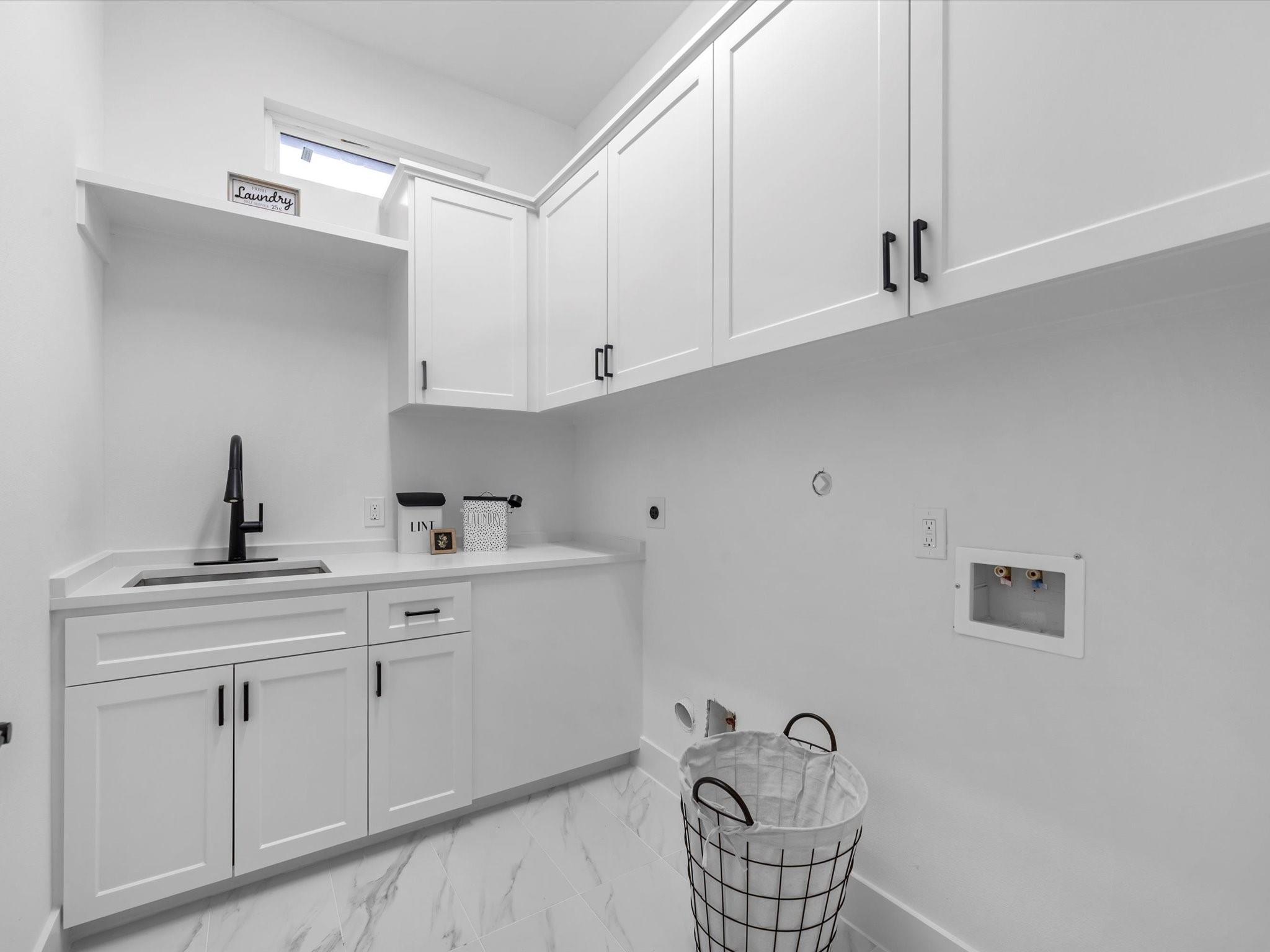 5240 Cornish # B