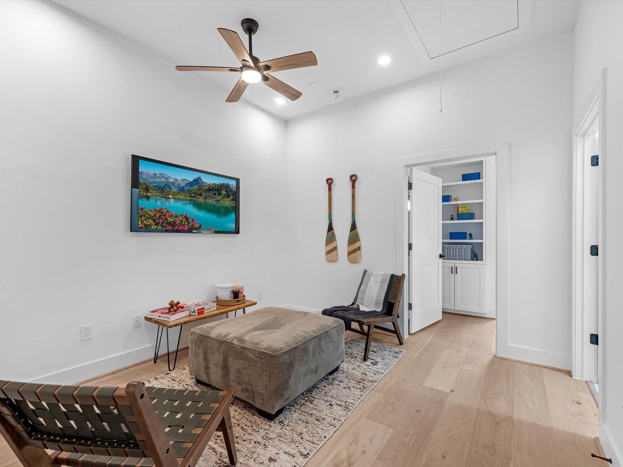5240 Cornish # B