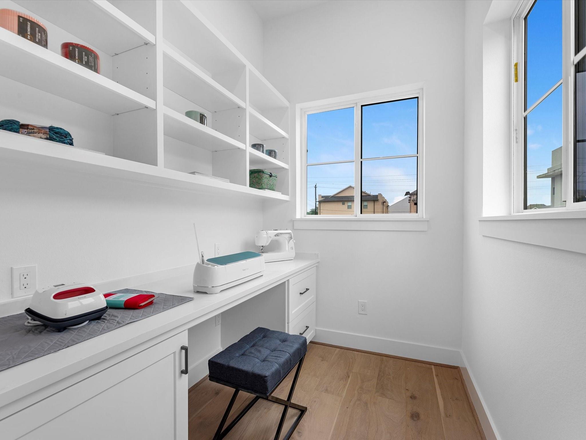 5240 Cornish # B