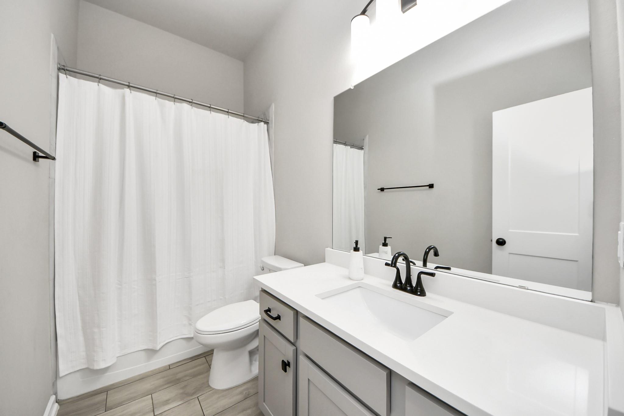 2114 Garden Arbor Lane