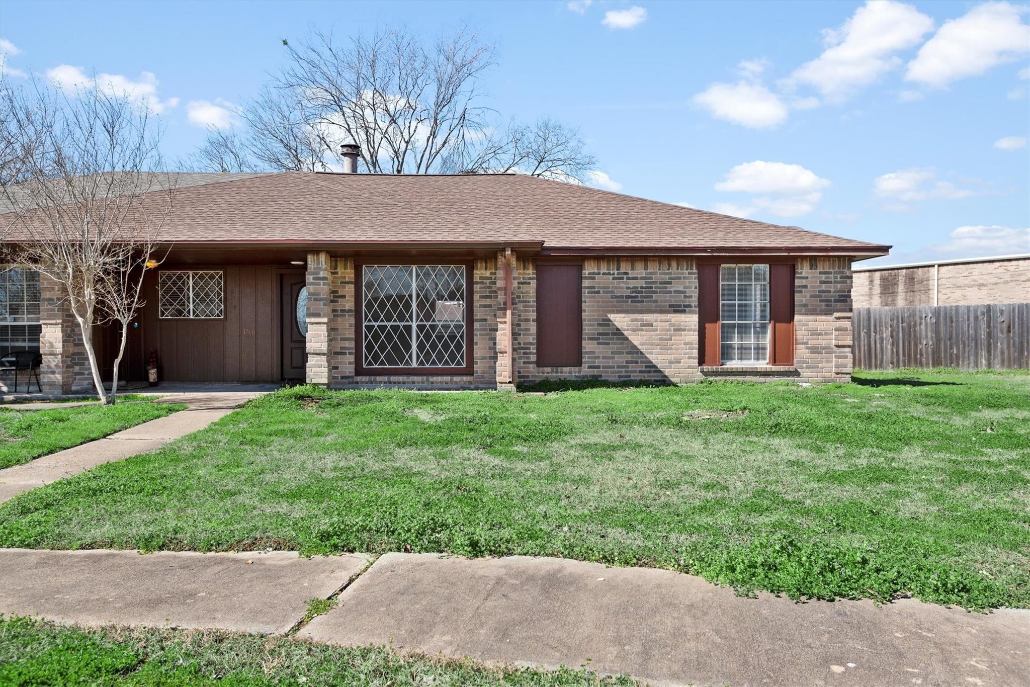 3706 Westmeadow Drive