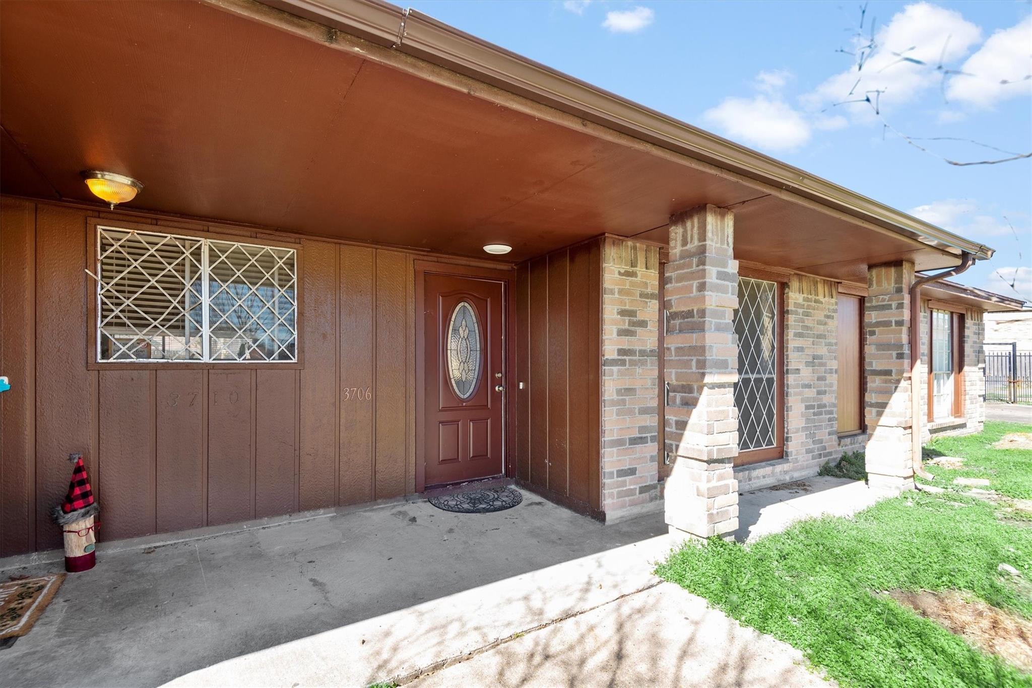 3706 Westmeadow Drive