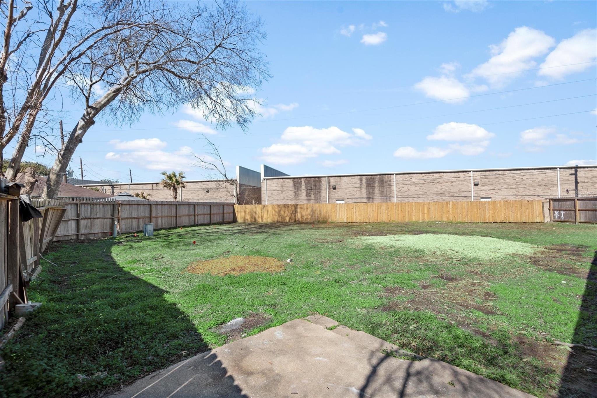 3706 Westmeadow Drive