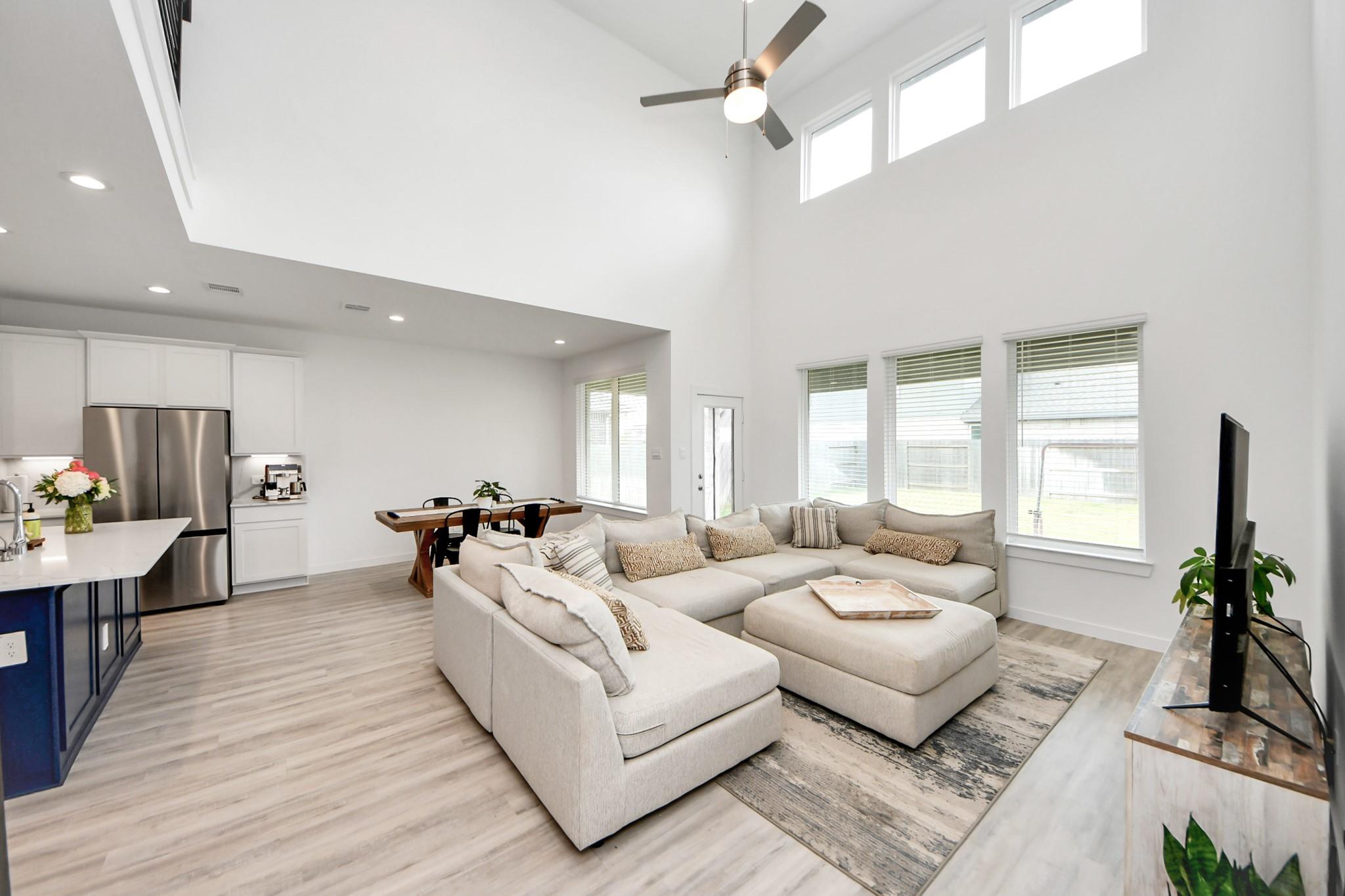 1548 Dawn Harbor Drive