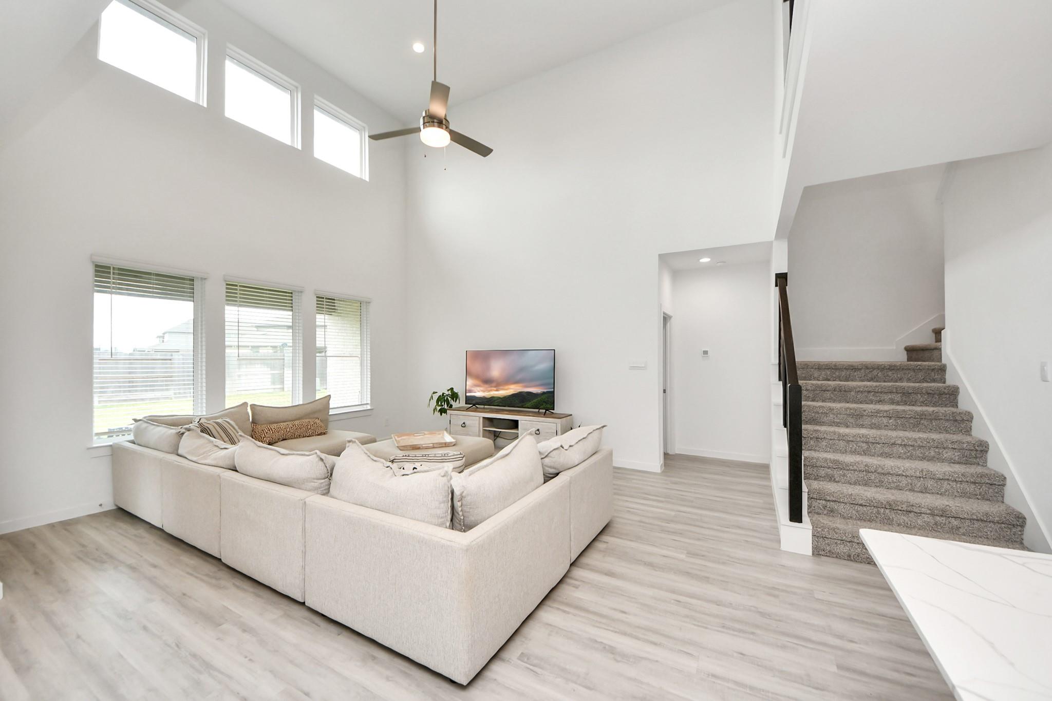 1548 Dawn Harbor Drive