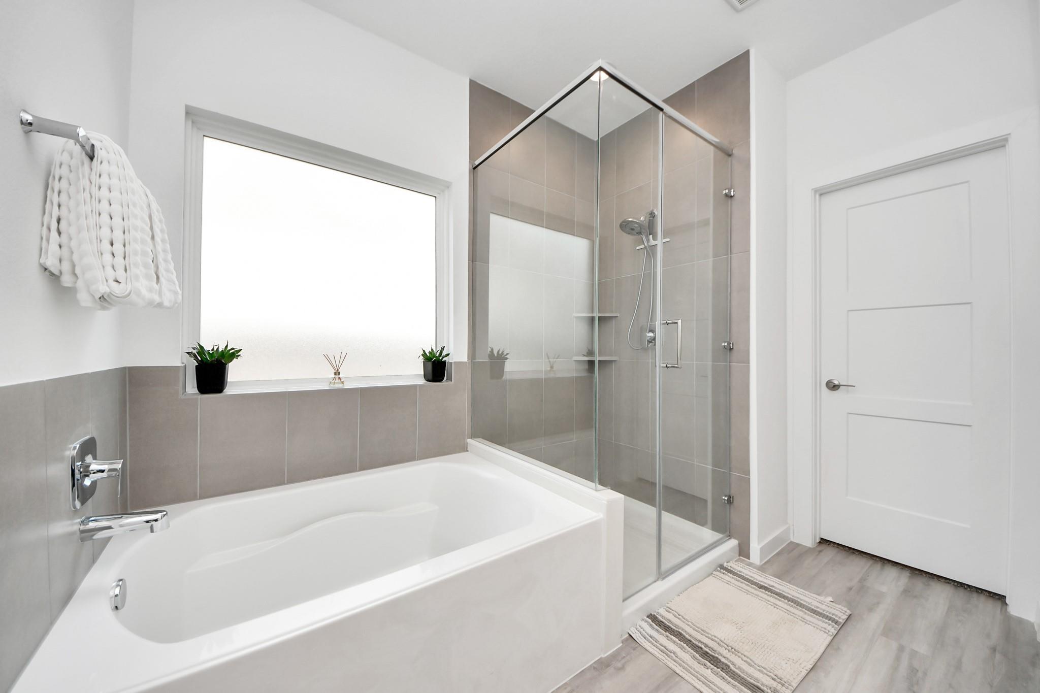 1548 Dawn Harbor Drive