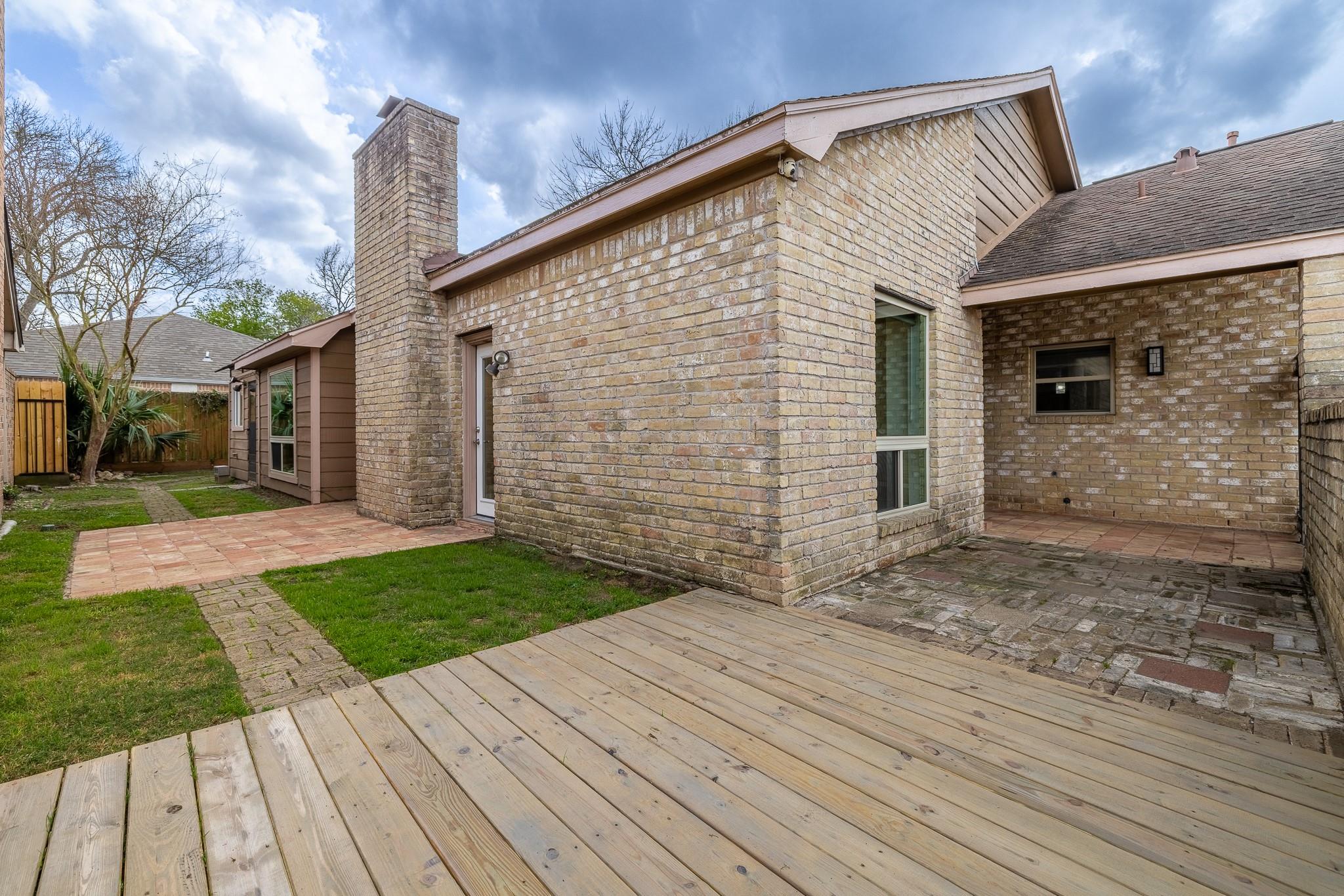 14131 Hillvale Drive