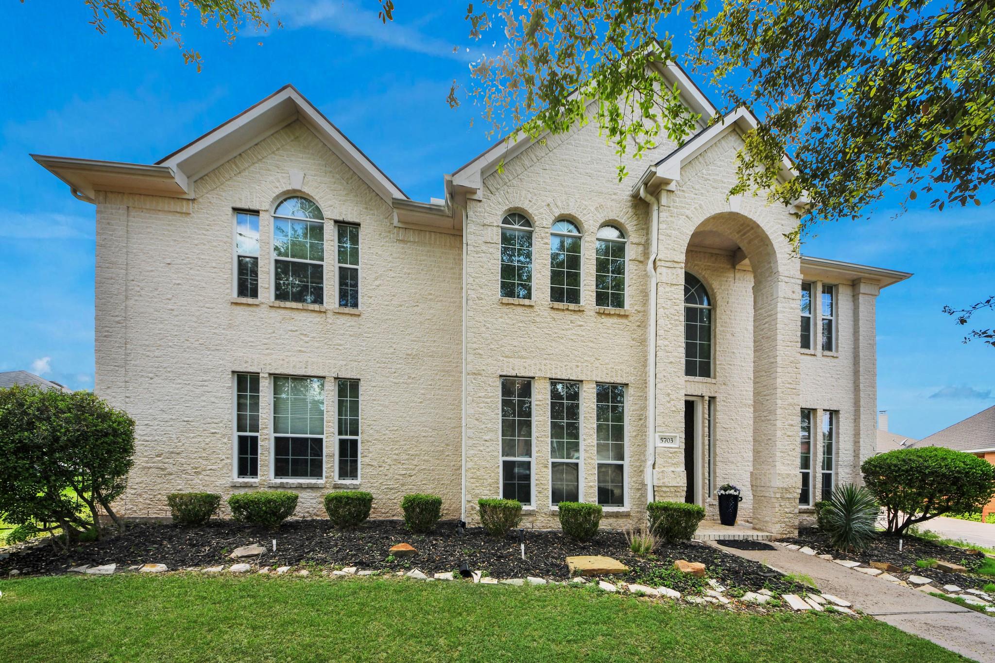 5703 Bishops Glen Court