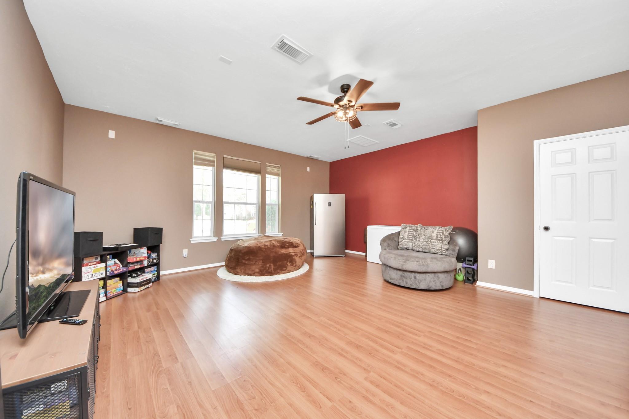 5703 Bishops Glen Court