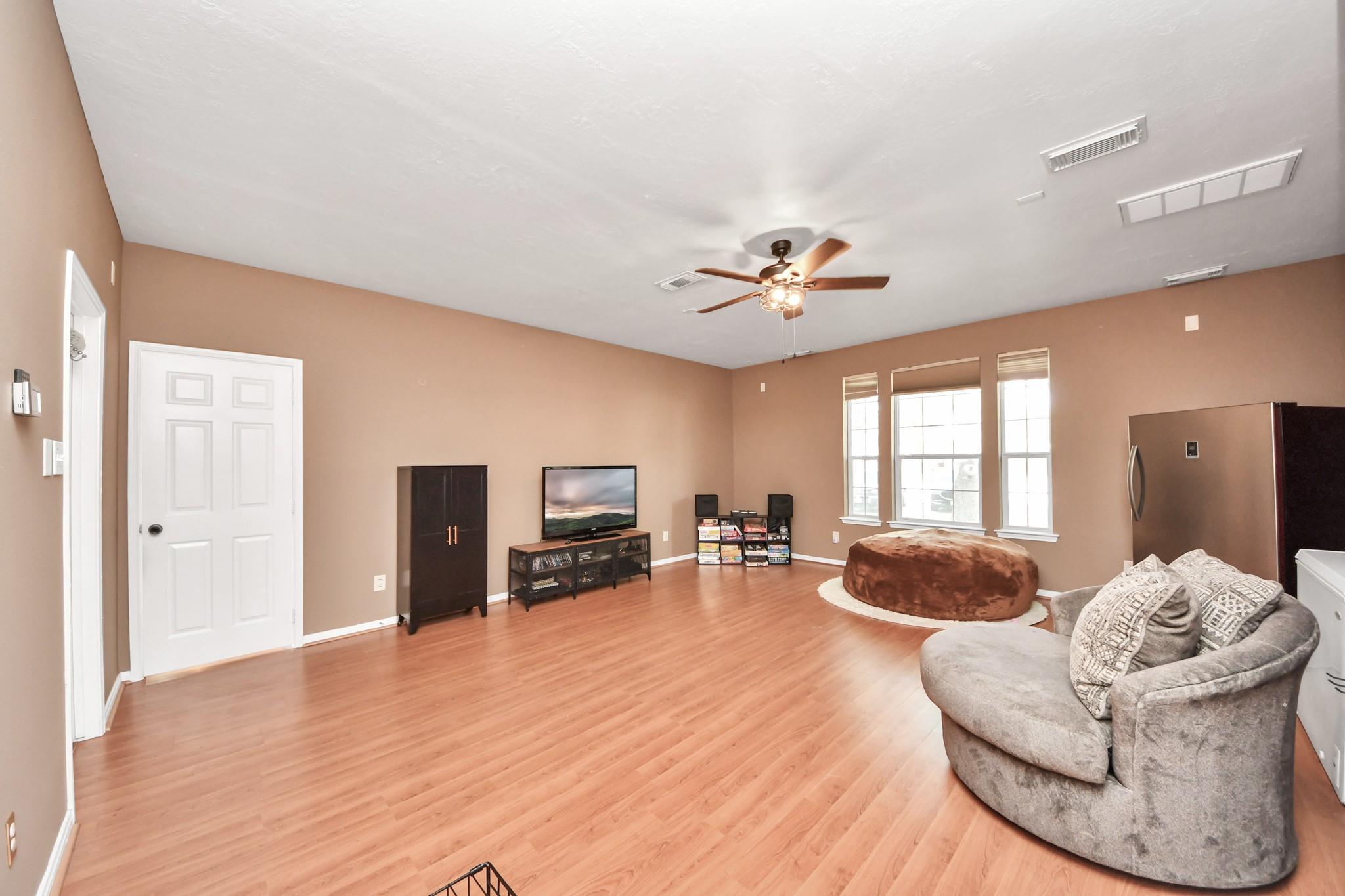 5703 Bishops Glen Court