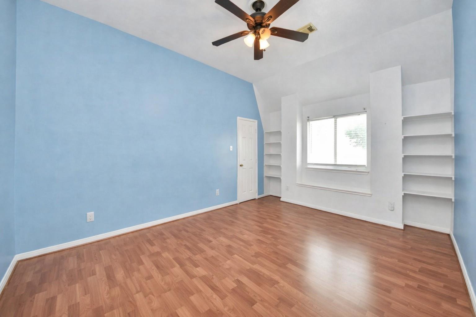 5703 Bishops Glen Court