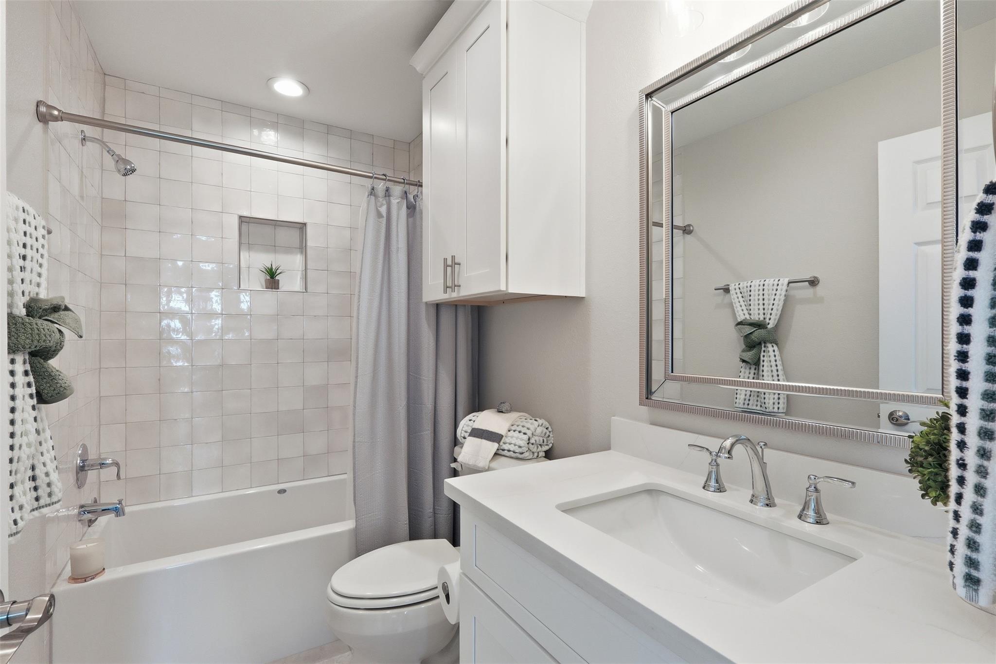 124 Jewel Drive