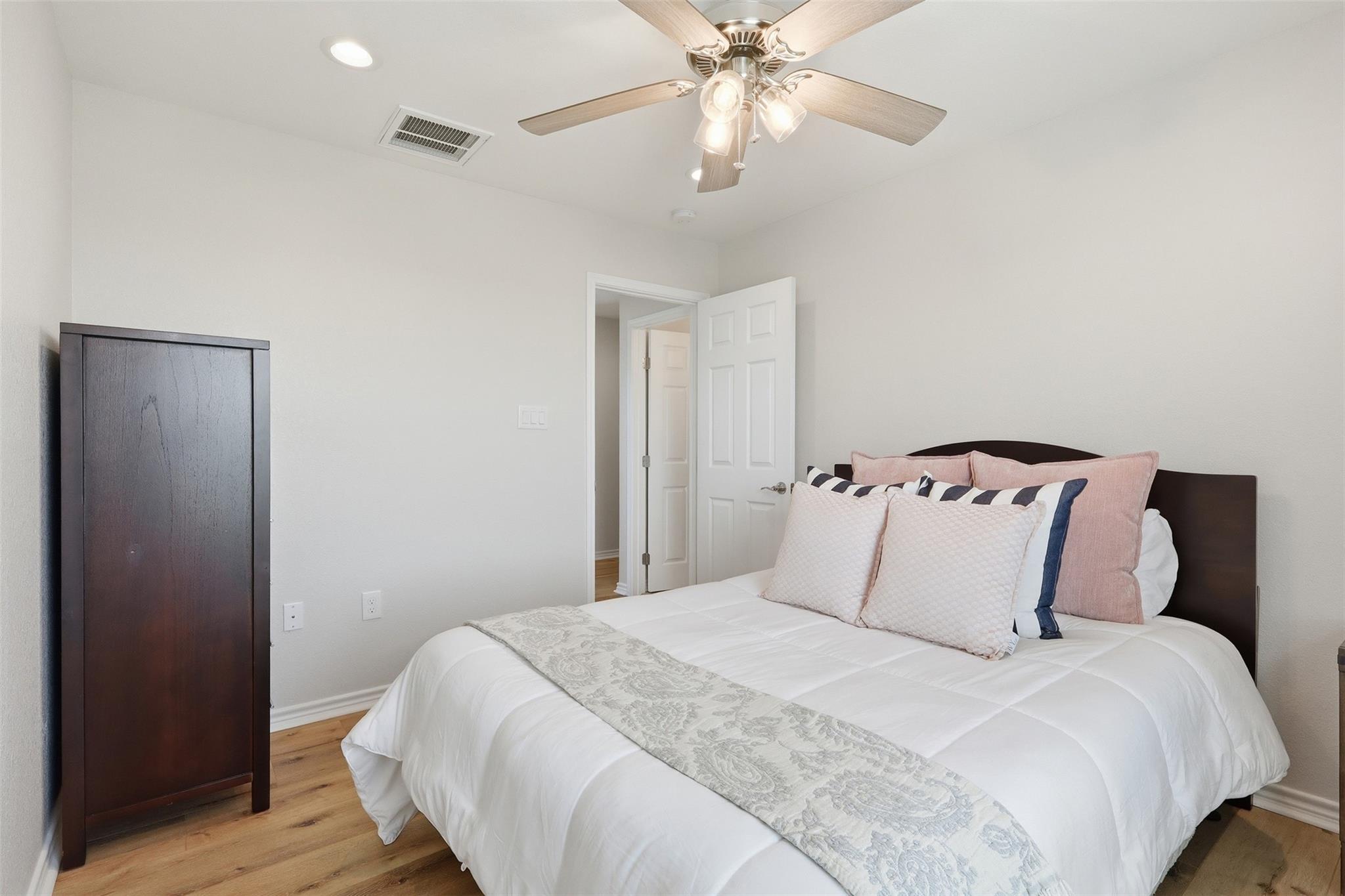 124 Jewel Drive