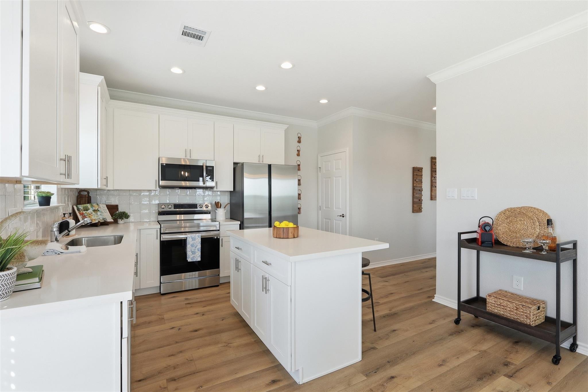124 Jewel Drive