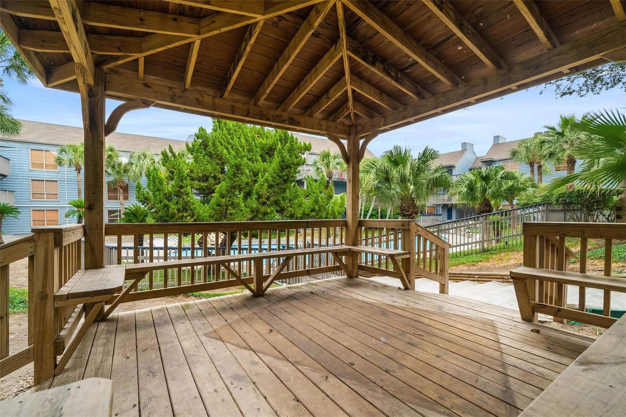 8100 Seawall Boulevard # B