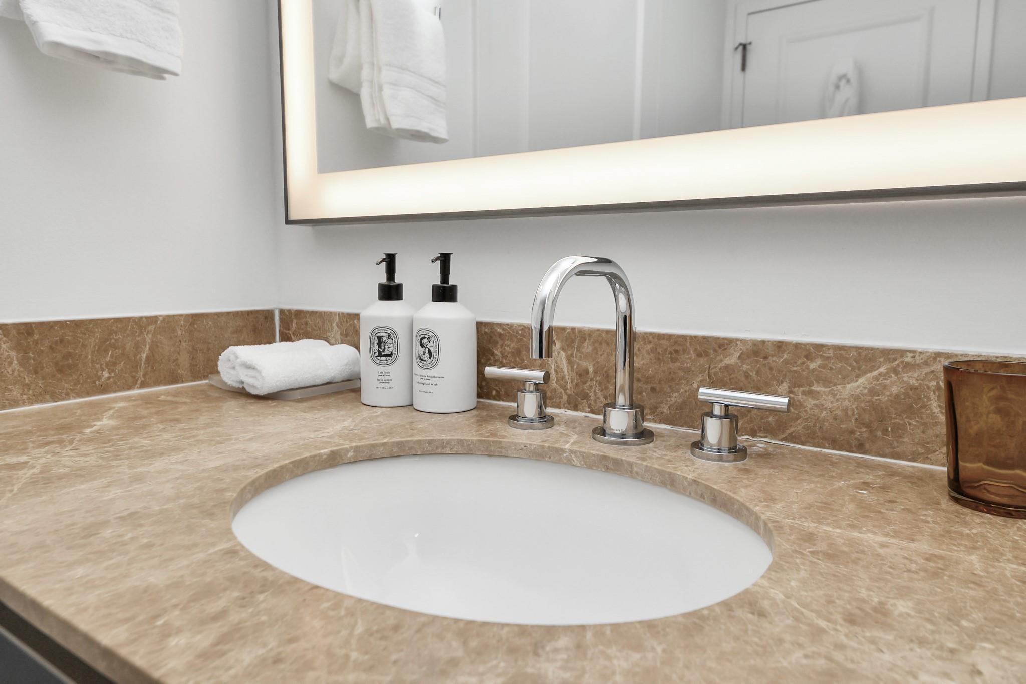 1300 Lamar Street Street # T8