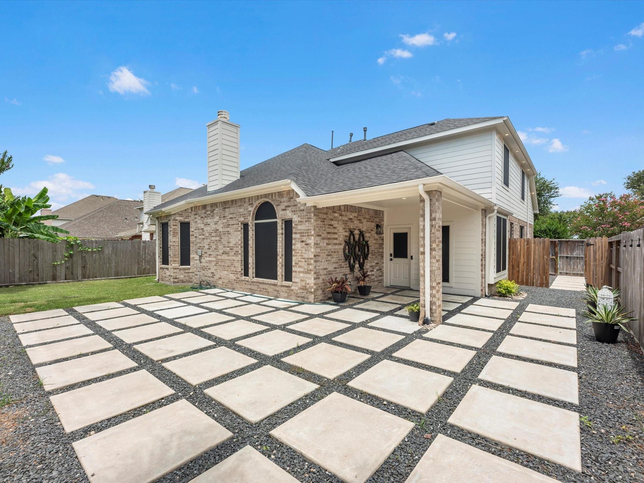 5410 Bur Oak Drive