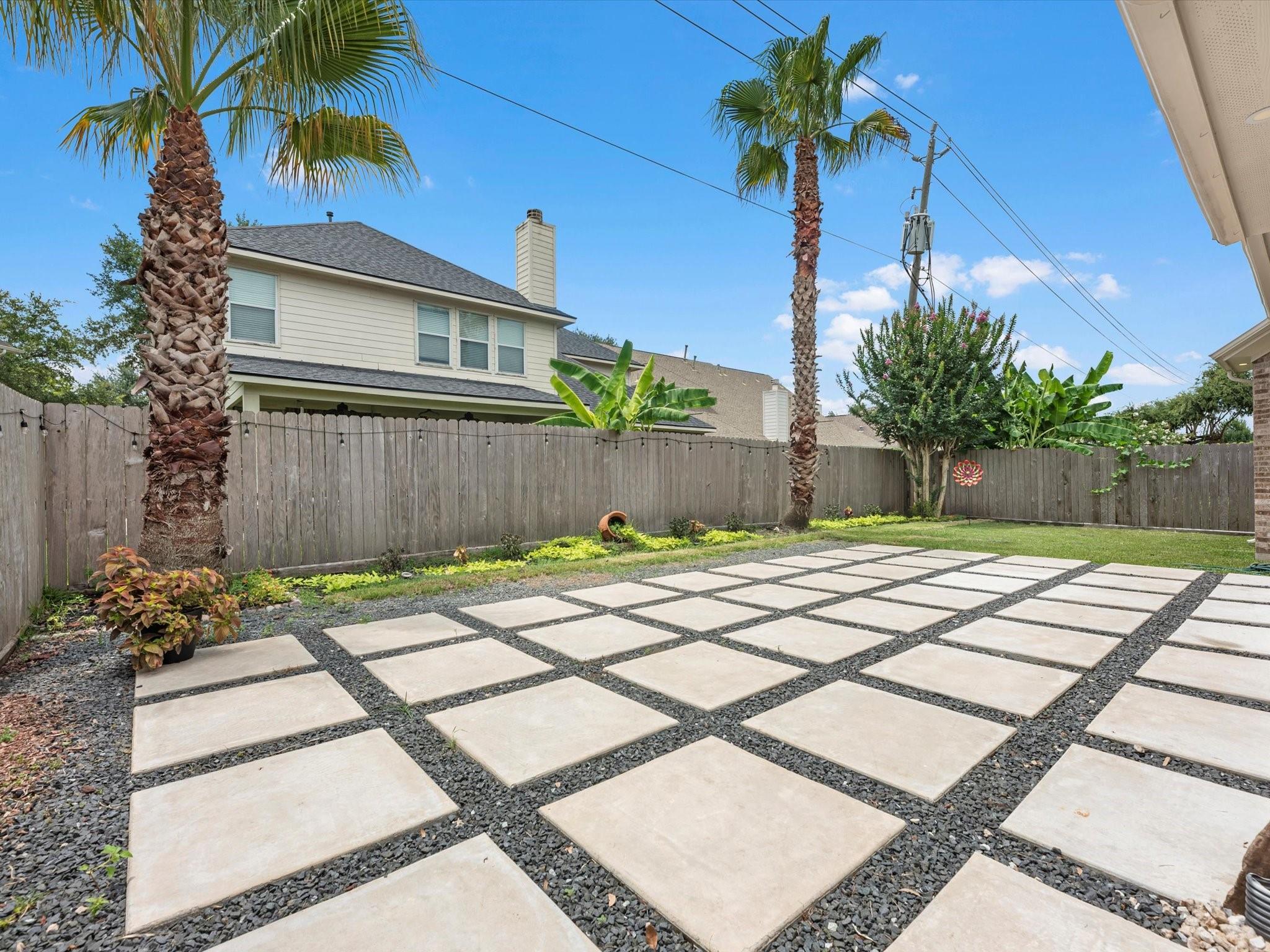 5410 Bur Oak Drive