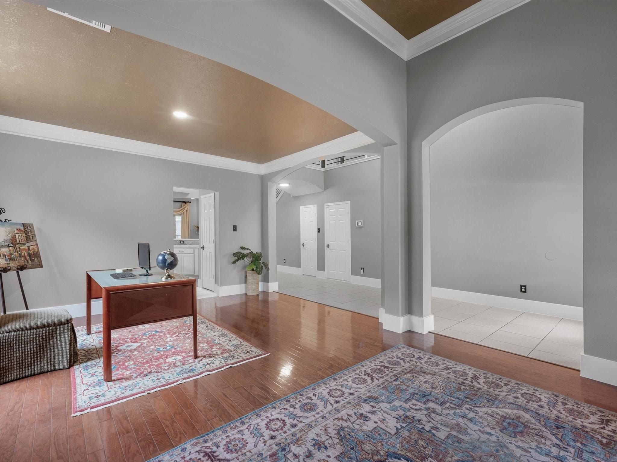 5410 Bur Oak Drive