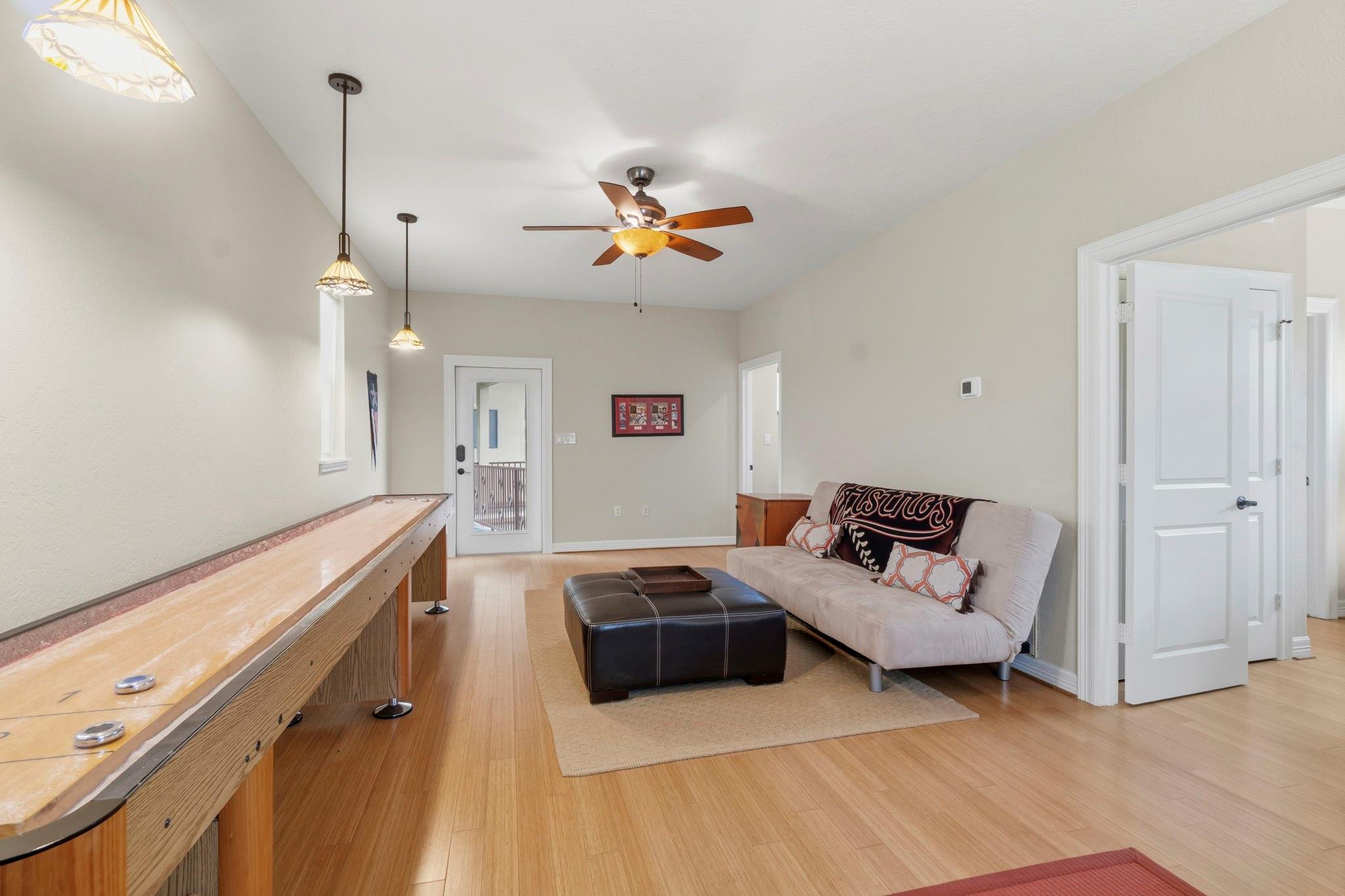 295 Bayview Lane