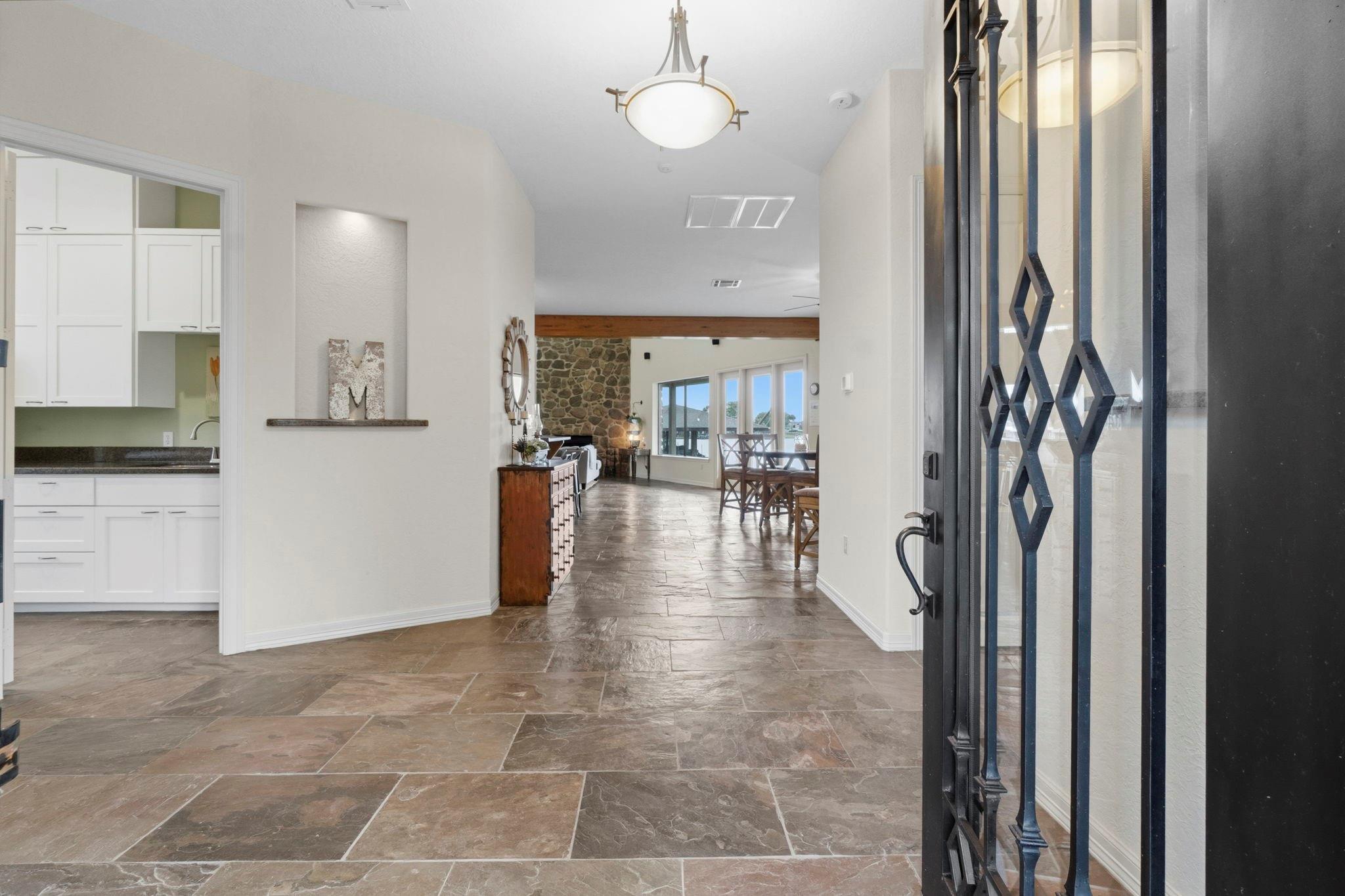 295 Bayview Lane