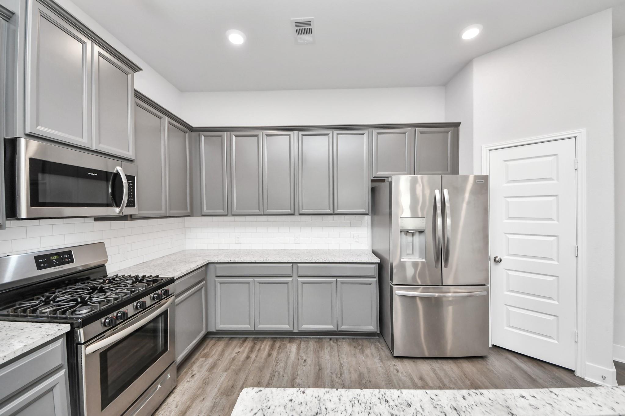 4423 Santorini Lane