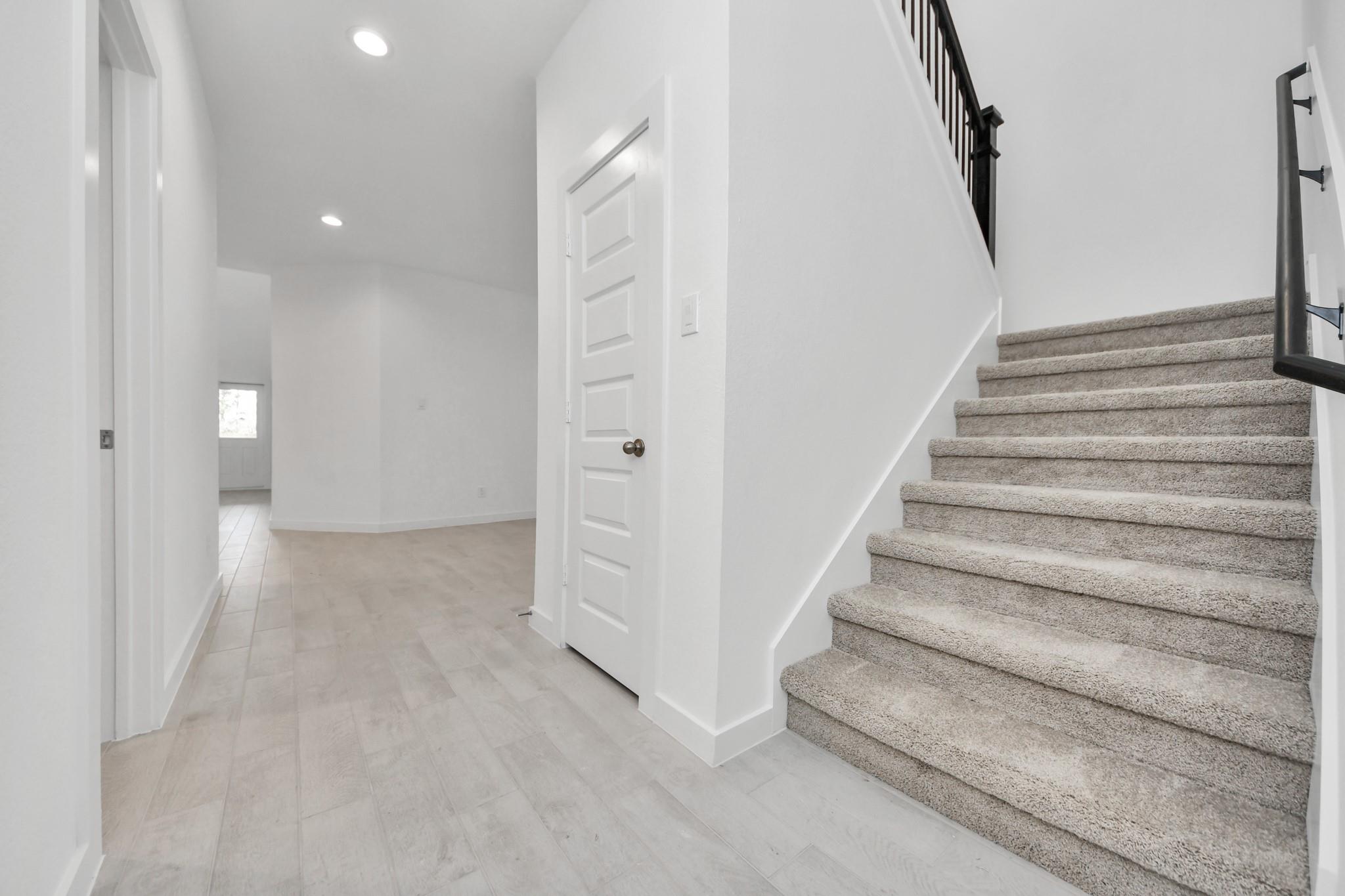 2922 Bury Park Drive