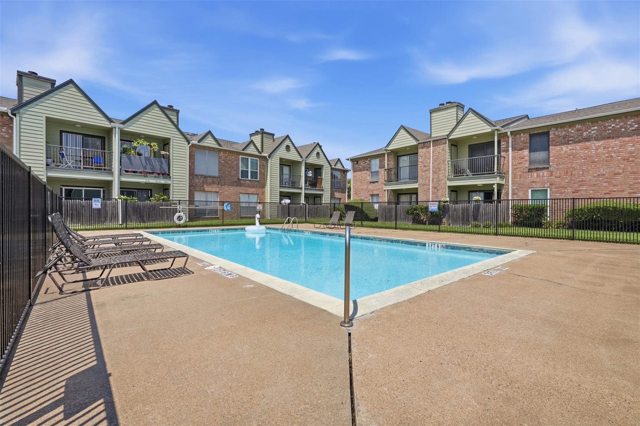 18800 Egret Bay Boulevard # 1007
